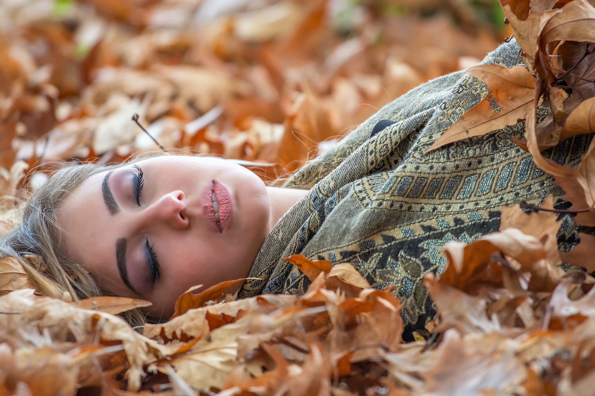 Fall Foliage Girl Leaf Lying Down Mood Woman 2048x1365
