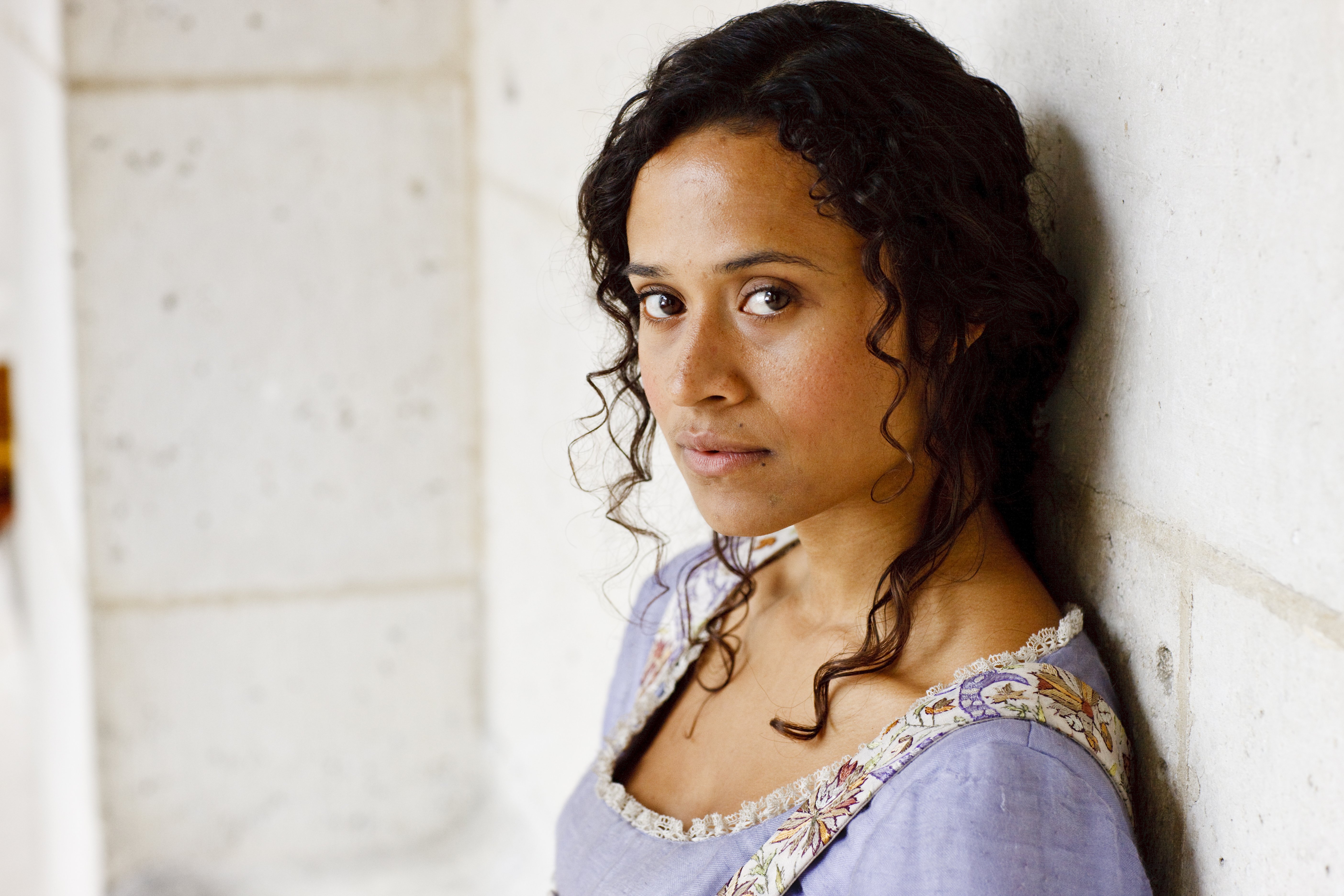 Angel Coulby Guinevere Merlin 5616x3744