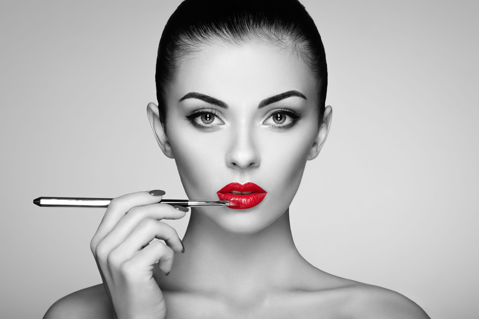 Oleg Gekman Women Looking At Viewer Makeup Portrait Lipstick Makeup Brush Monochrome Simple Backgrou 2000x1333