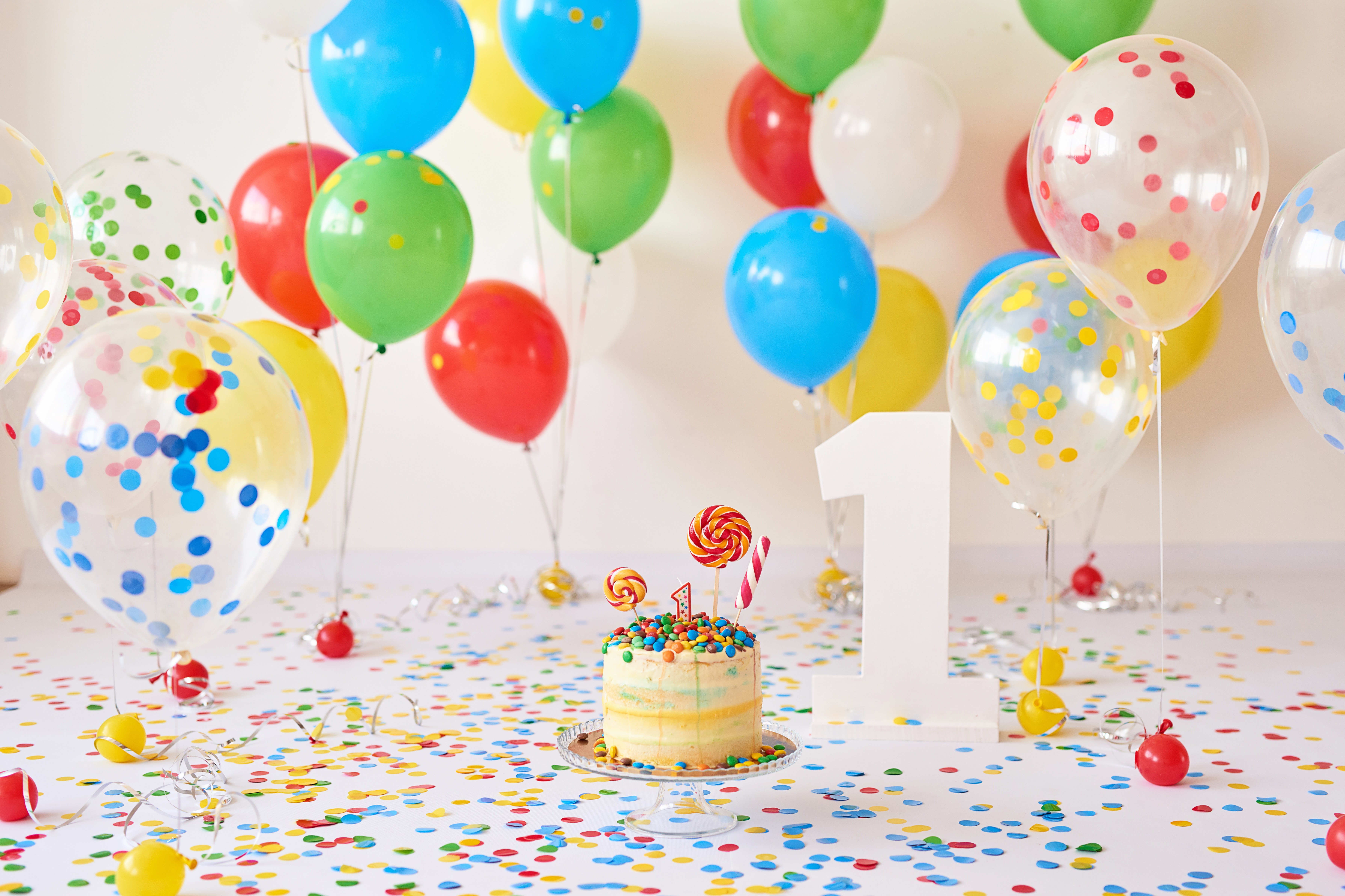 Balloon Birthday Cake Celebration Pastry Still Life 7180x4786