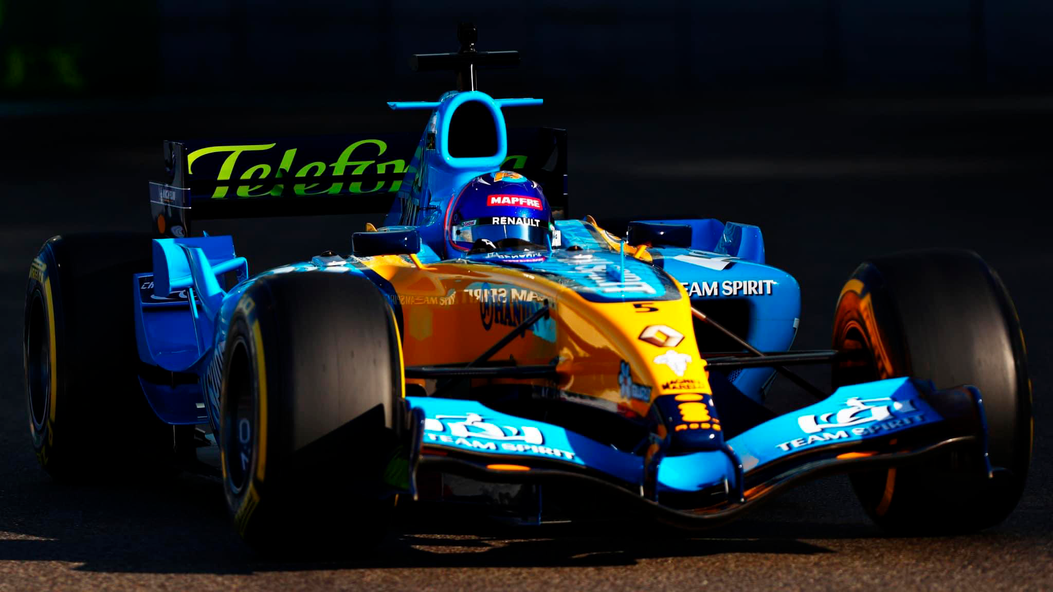 Fernando Alonso Renault F1 Team Formula 1 2048x1151