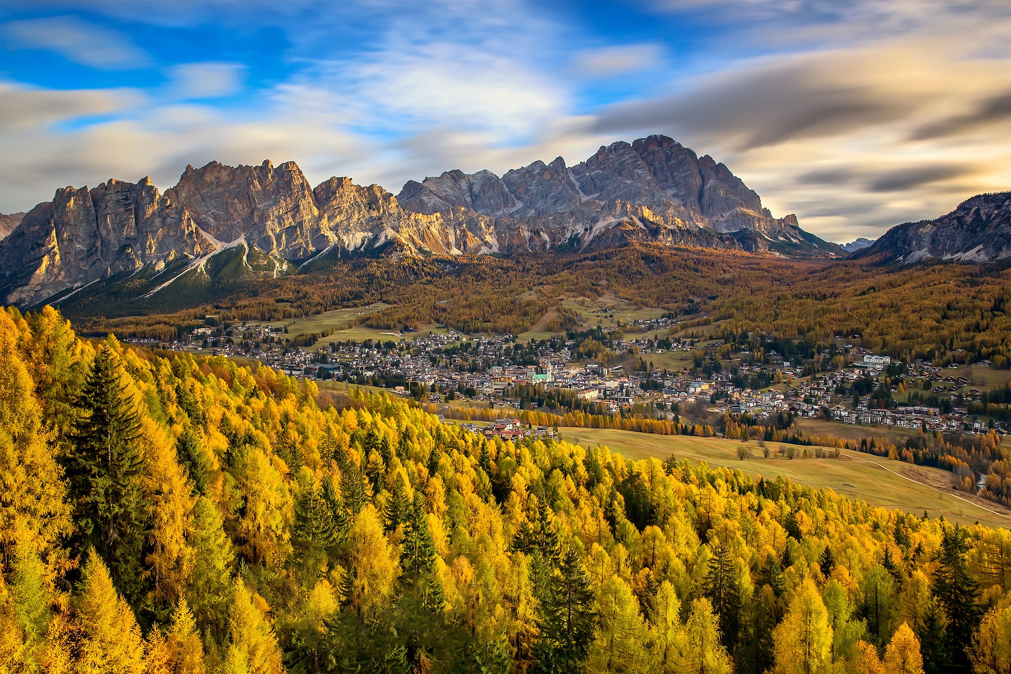 Dolomites Fall Italy Mountain Valley 2048x1365