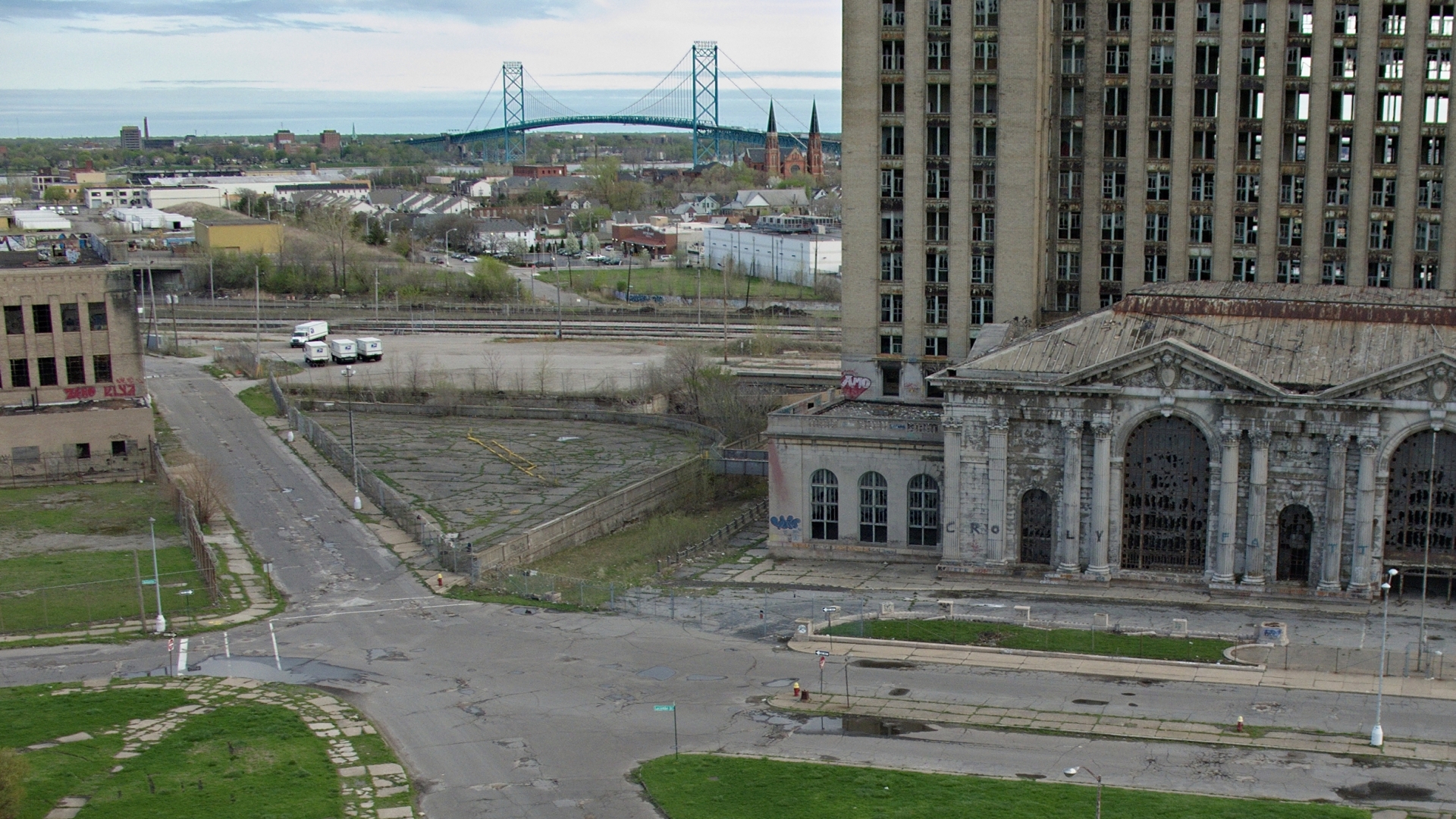 Man Made Ambassador Bridge 1920x1080