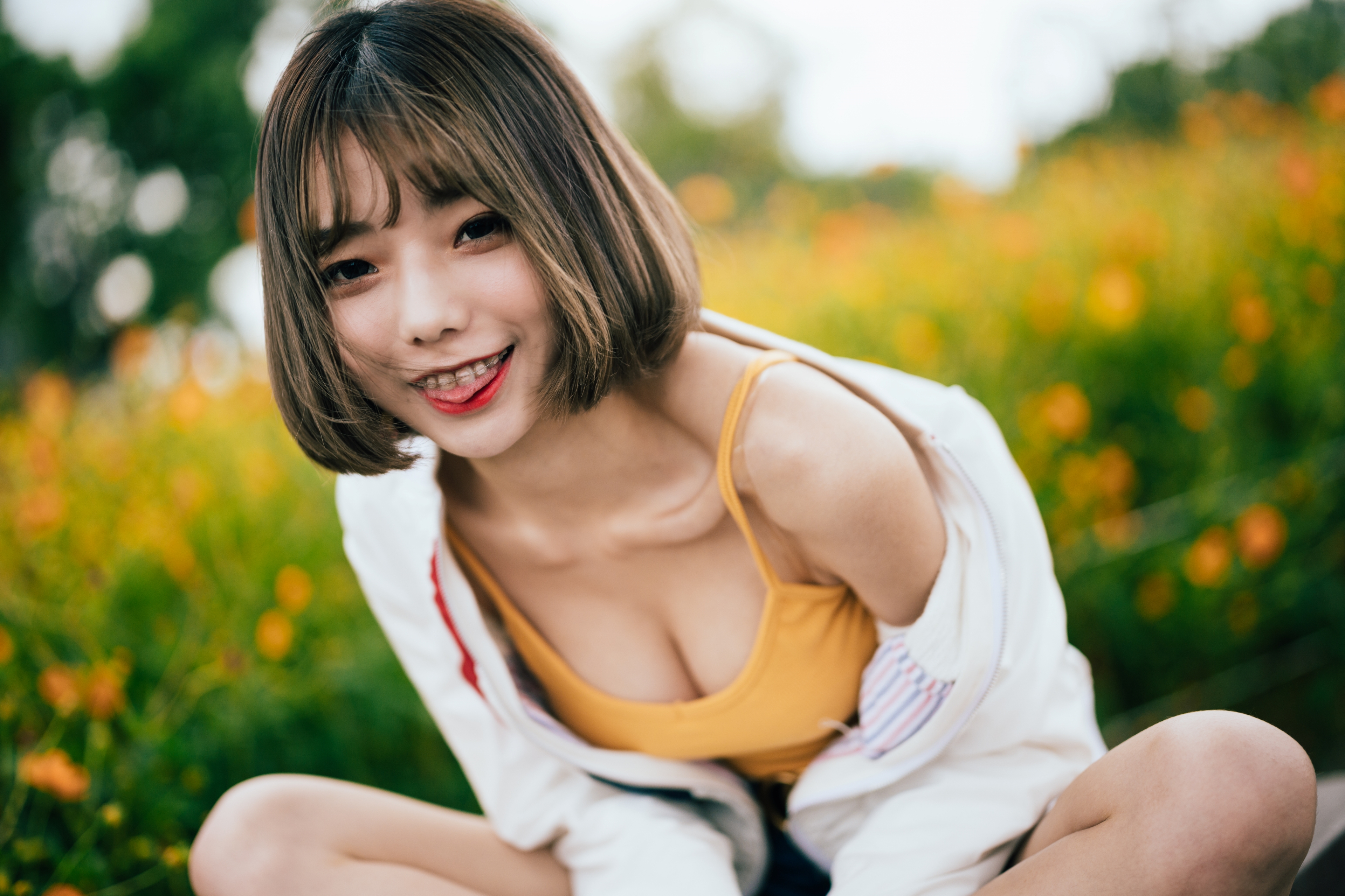 Women Model Asian Looking At Viewer Smiling Braces Yellow Tops Jacket Sitting Portrait Bokeh Bangs O 3840x2560