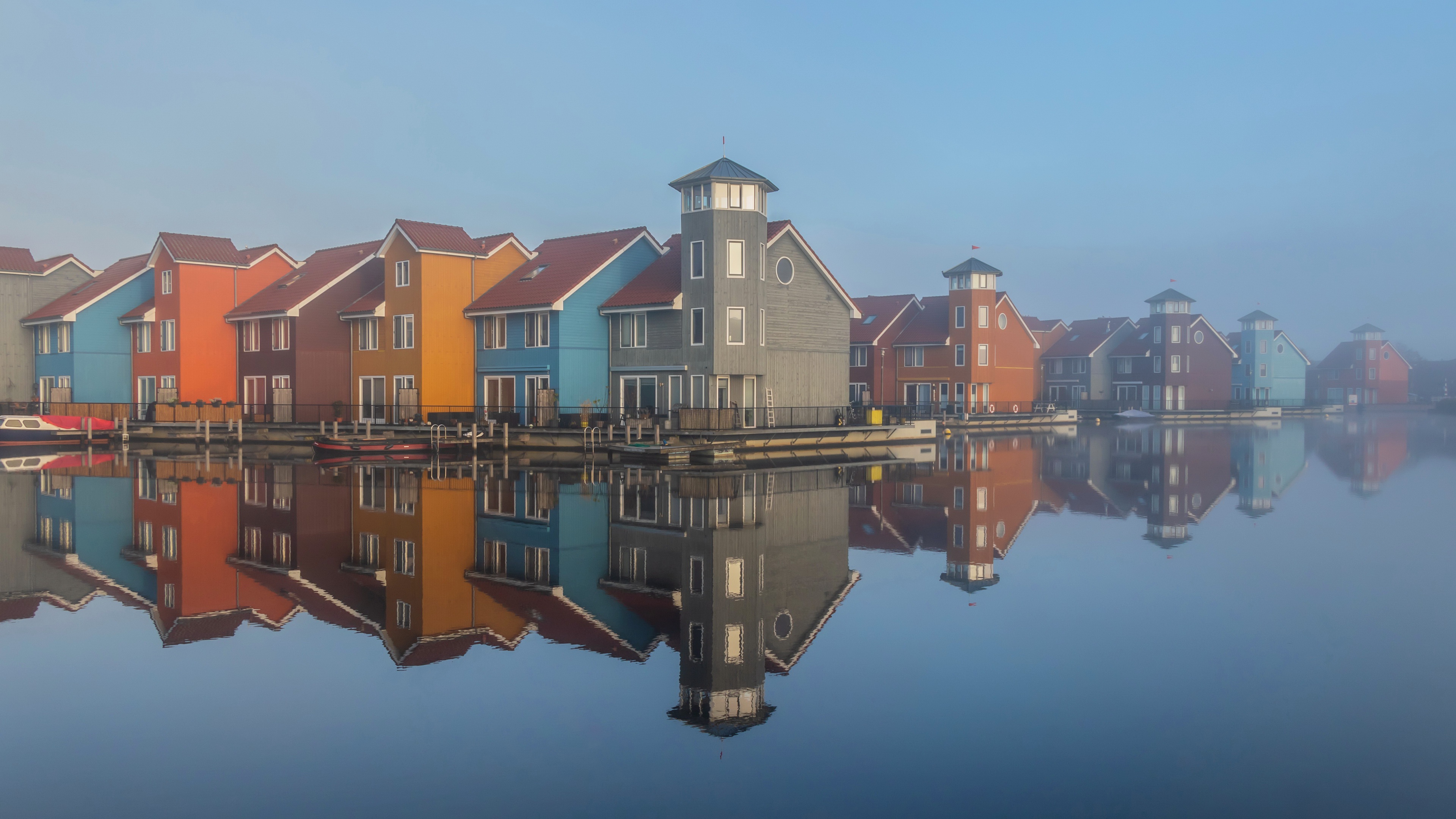Outdoors House Building Mist Water Reflection 3840x2160