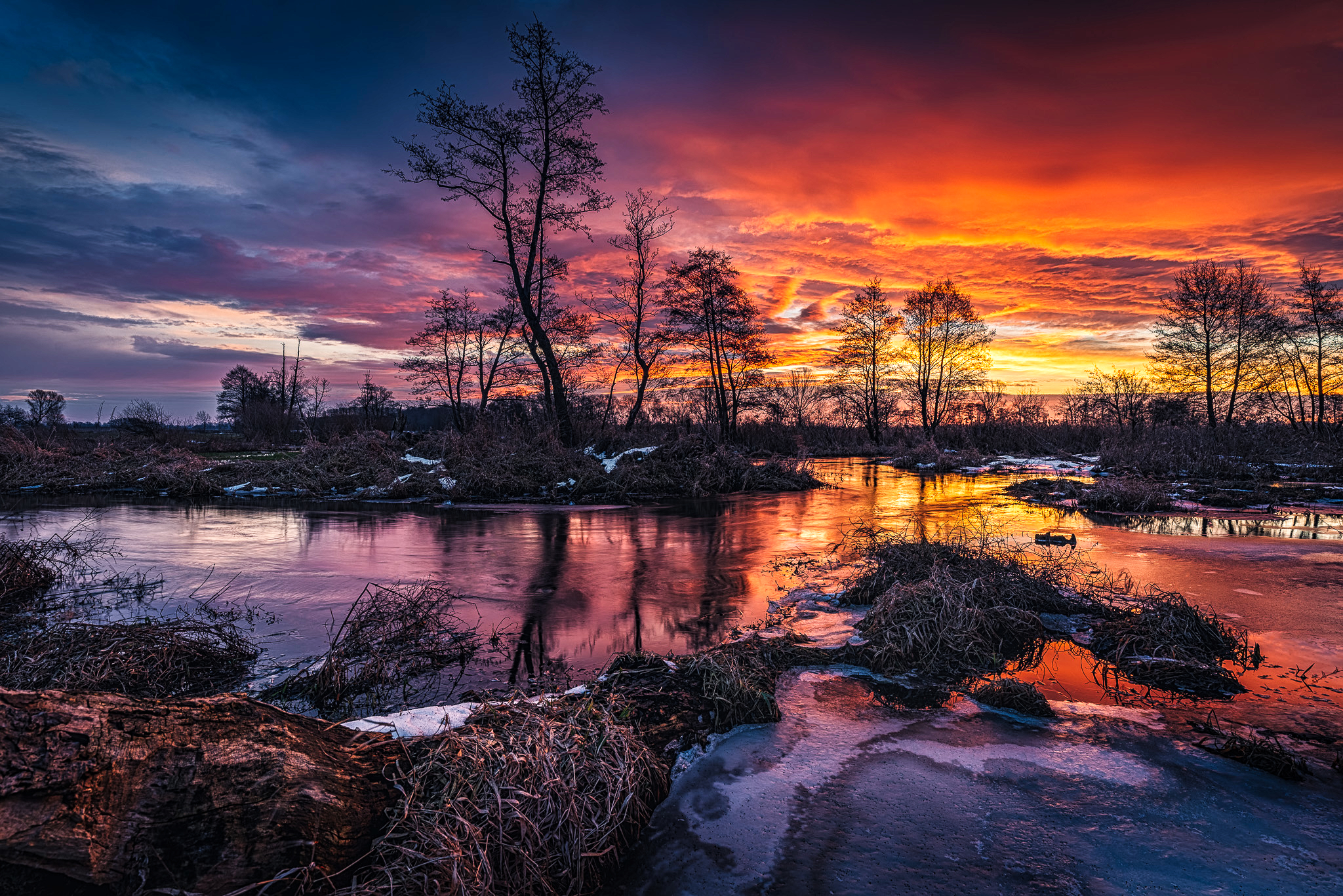 Night Sunset Clouds Sky Winter Cold Water River Lake Ice Landscape Photography Outdoors Micha Tomcza 2048x1367