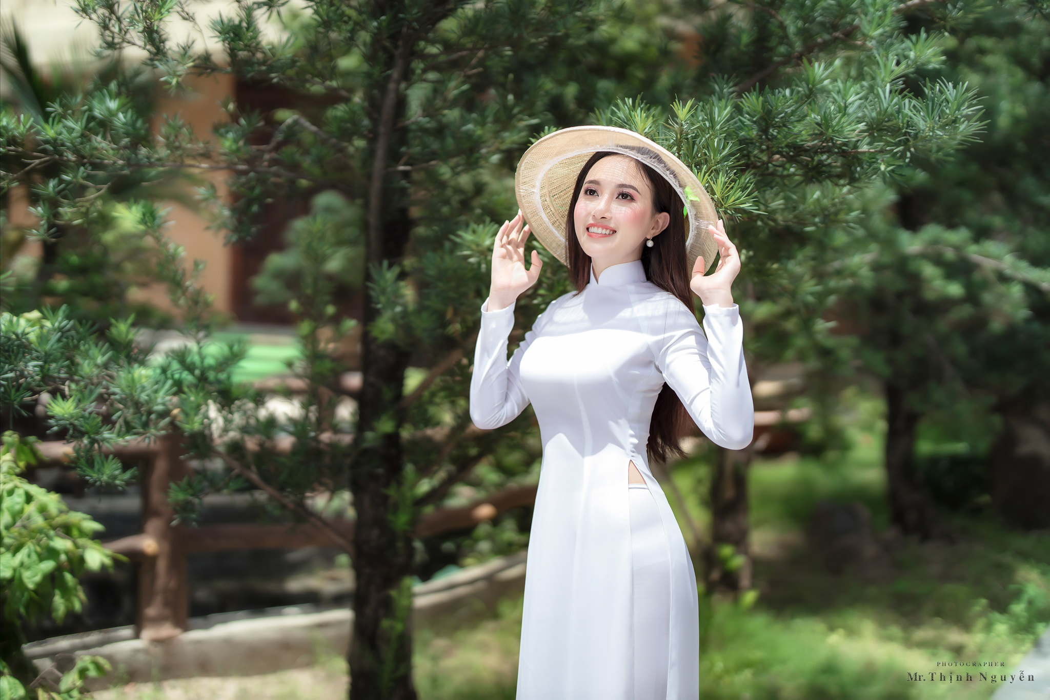 Women Ao Dai White Dress Vietnamese Depth Of Field Leaf Hat Trees Asian 2048x1365