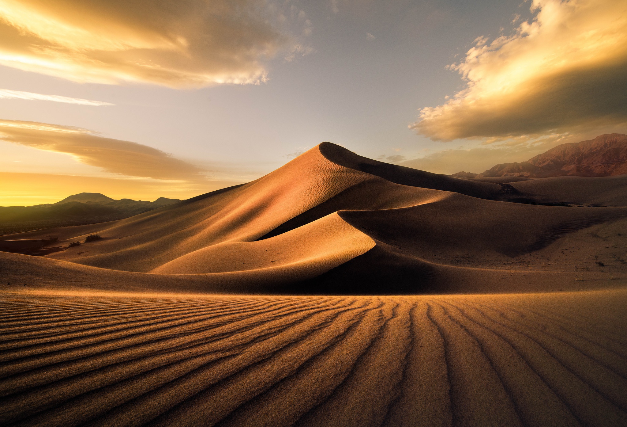 Cloud Desert Dune Landscape Nature Sand 2048x1393