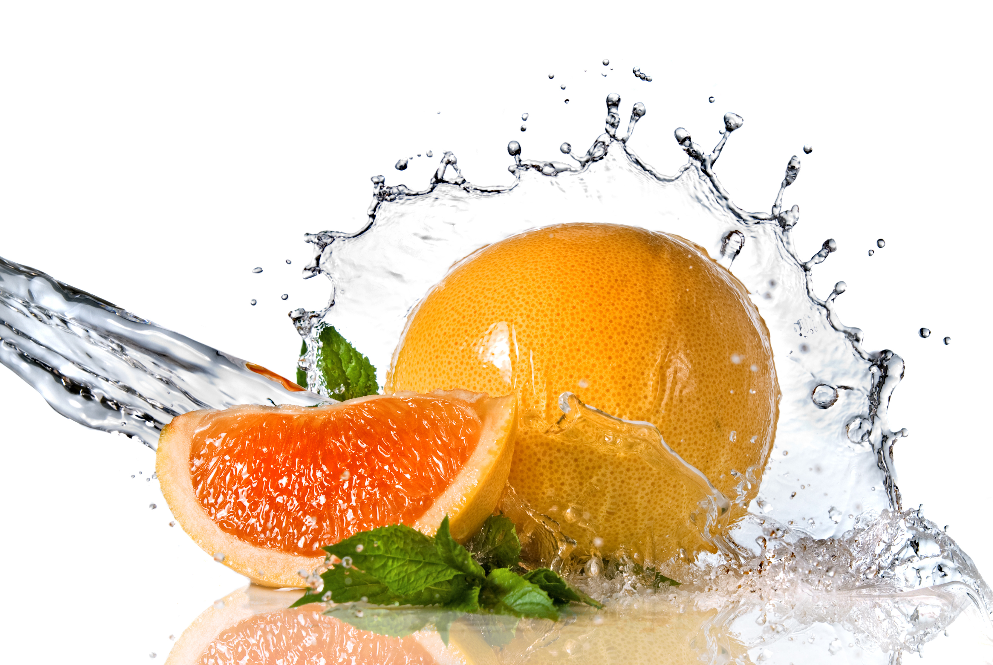Splash Water Orange Fruit 3323x2225