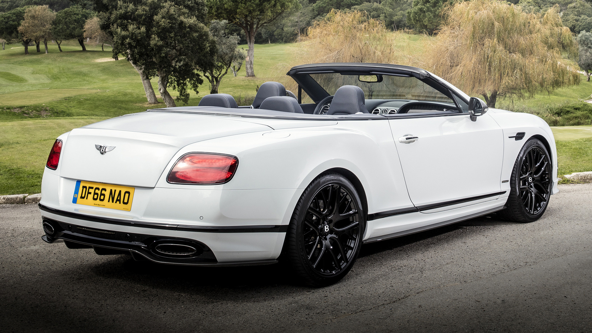Bentley Continental Supersports Car Convertible Luxury Car White Car 1920x1080