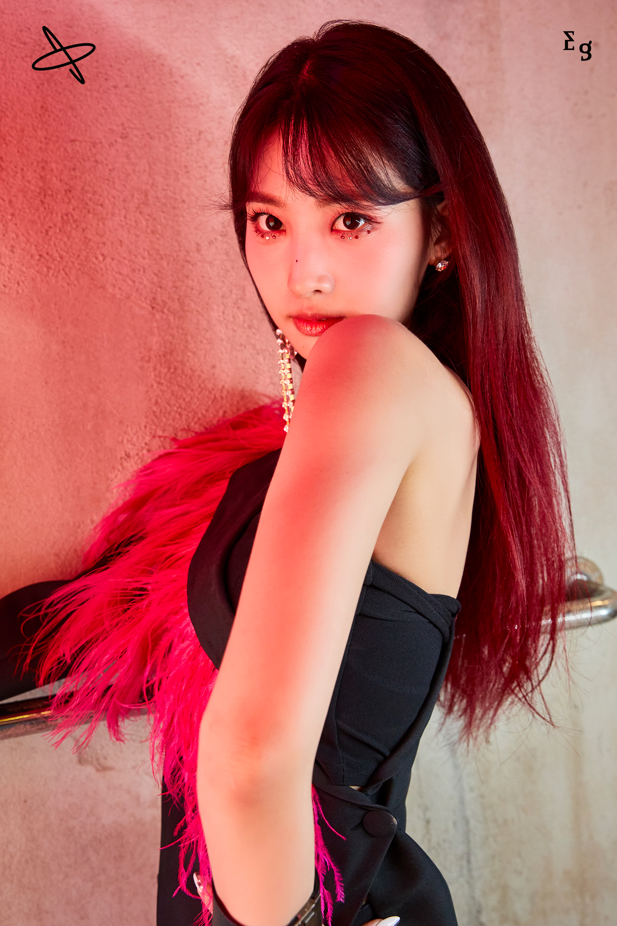 EVERGLOW K Pop Sihyeon Kim Sihyeon 2000x3000