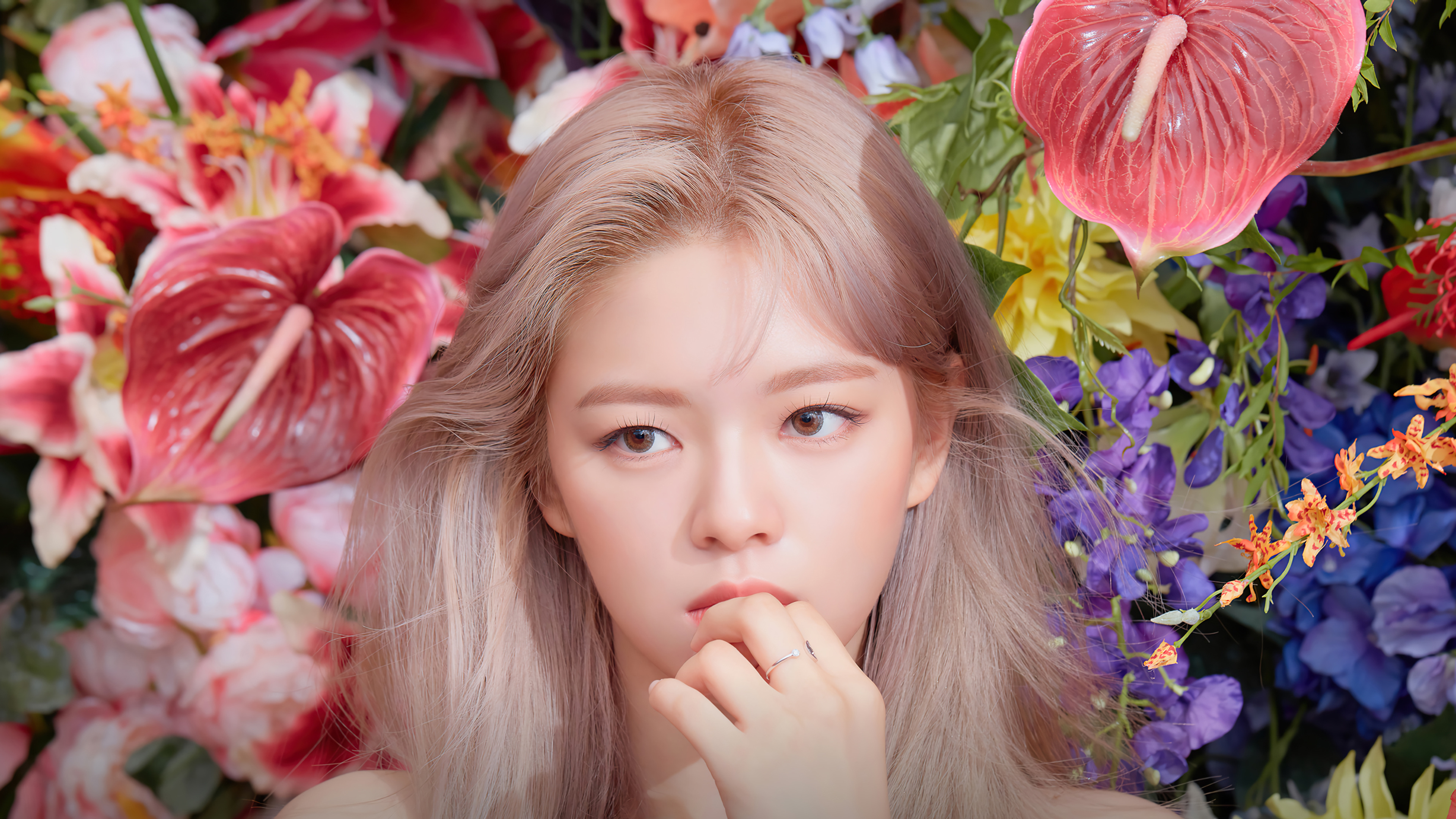 Twice JeongYeon Asian Women Dyed Hair Flowers Singer Twice 3840x2160