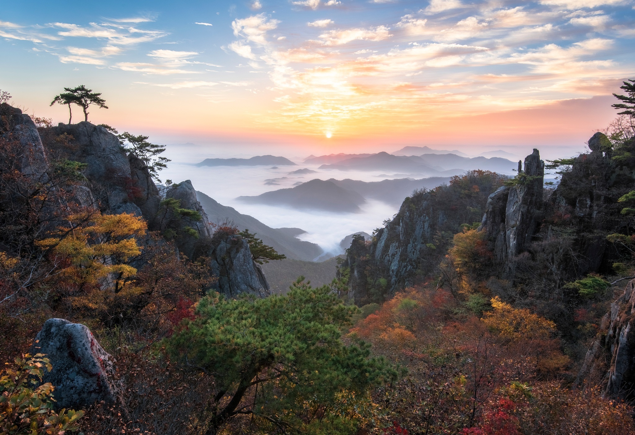 Daedunsan Fall Fog Horizon Korea Landscape Sunset Valley 2048x1406