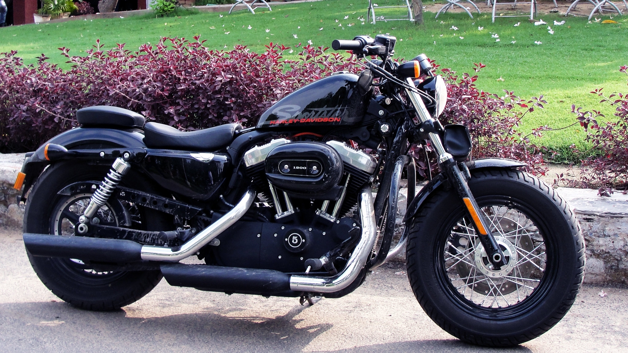 Harley Davidson Custom Made Motorcycle 2048x1152