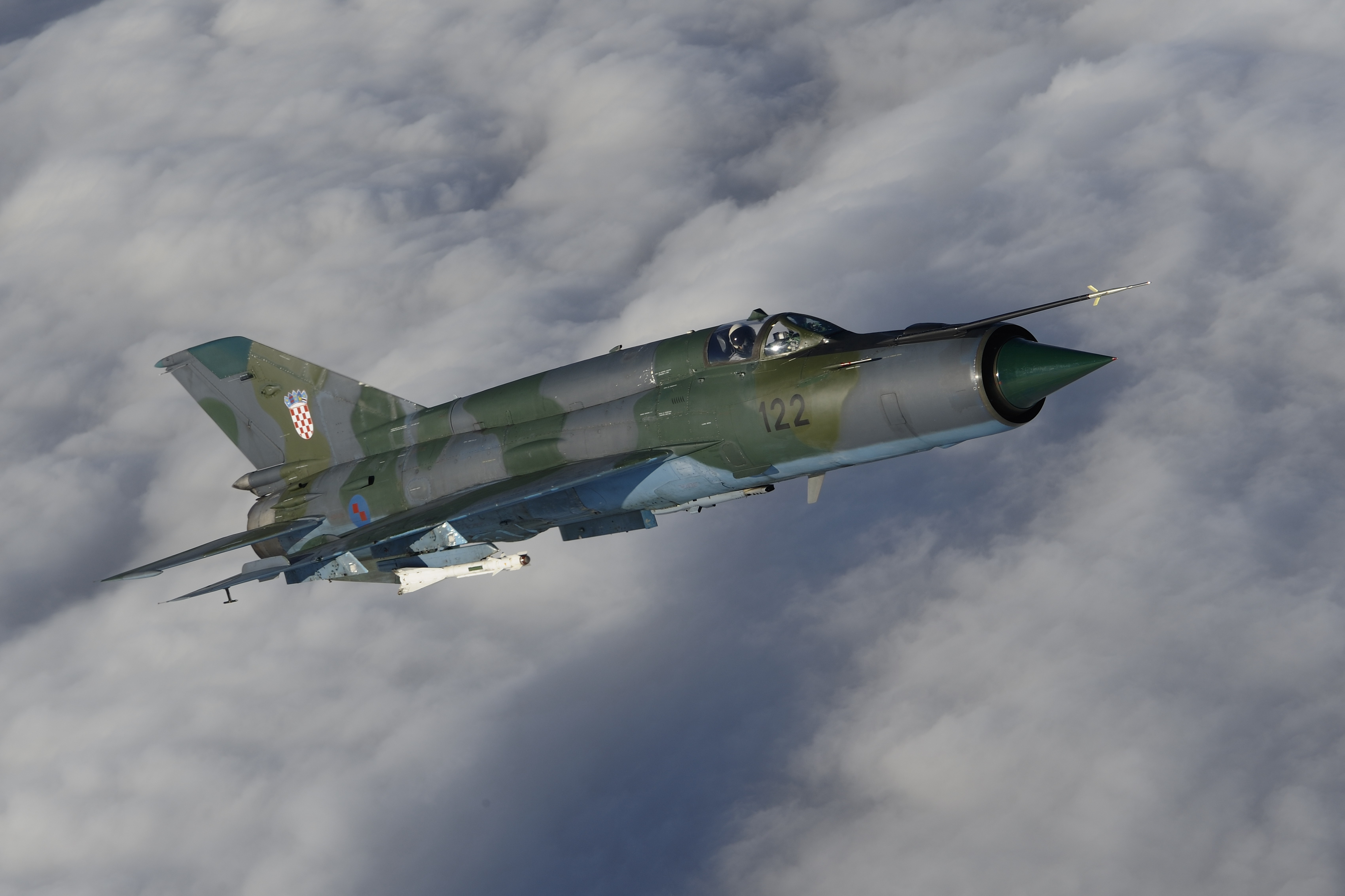 Military Mikoyan Gurevich MiG 21 6800x4533