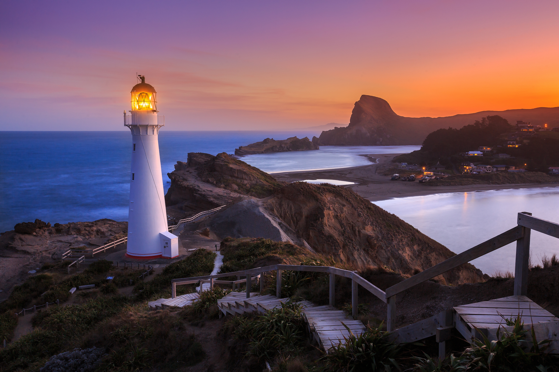 Lighthouse Rock Sea Sunset 1920x1280