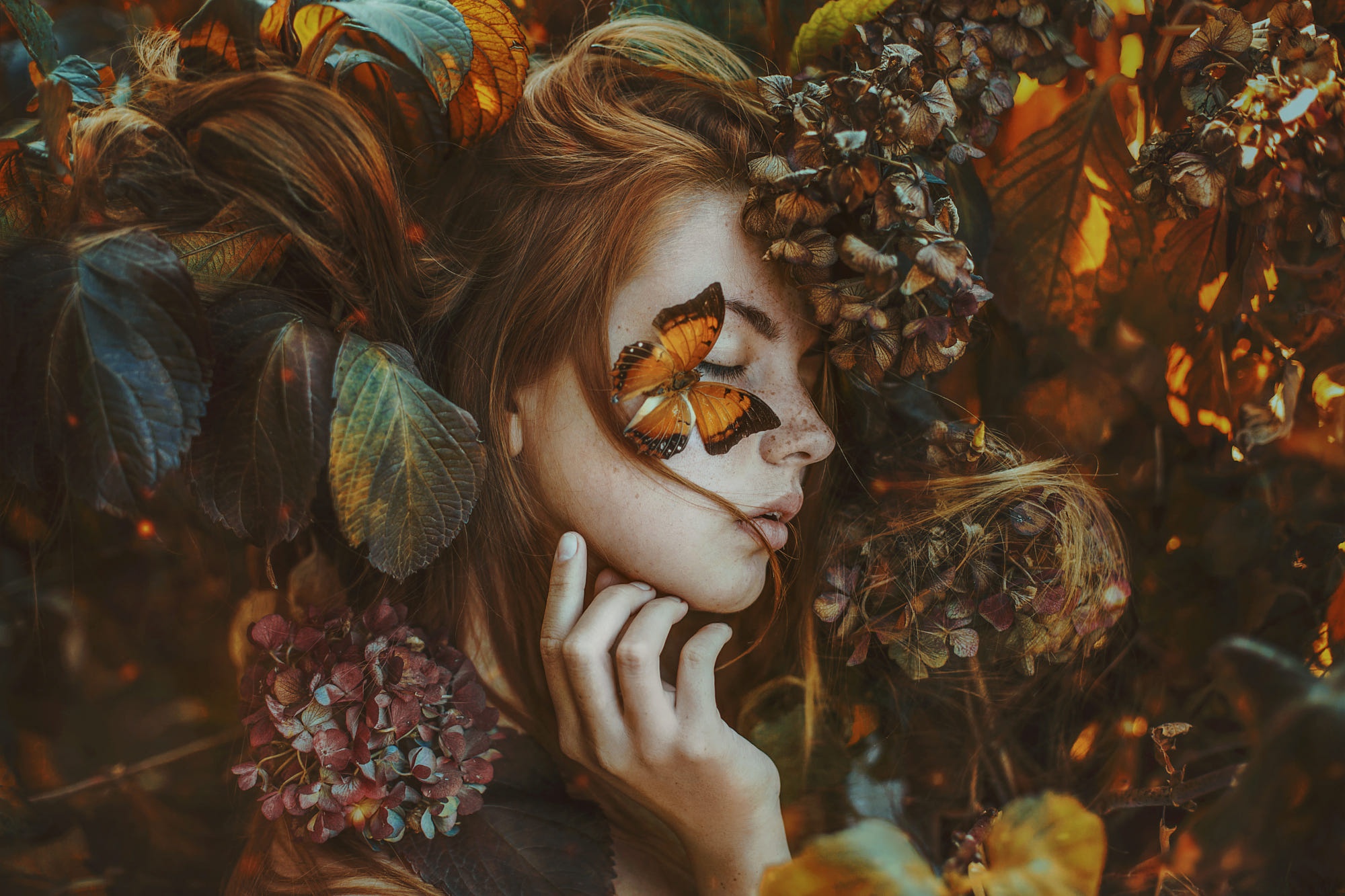 Butterfly Face Flower Girl Hydrangea Model Mood Redhead Woman 2000x1333