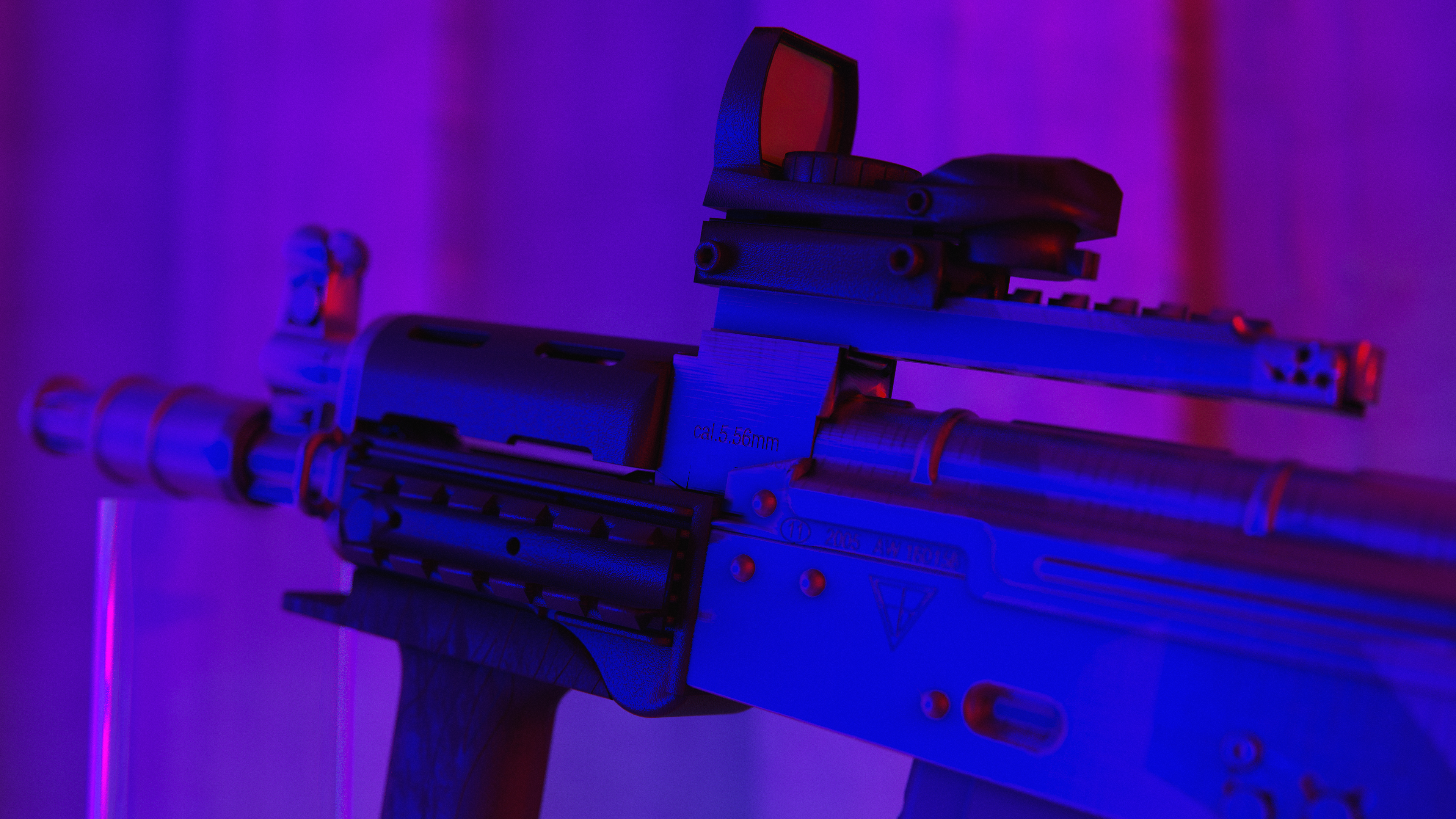 CGi Digital Art Render Rendering Weapon Rifles Mini Beryl Neon Lights Neon 3840x2160