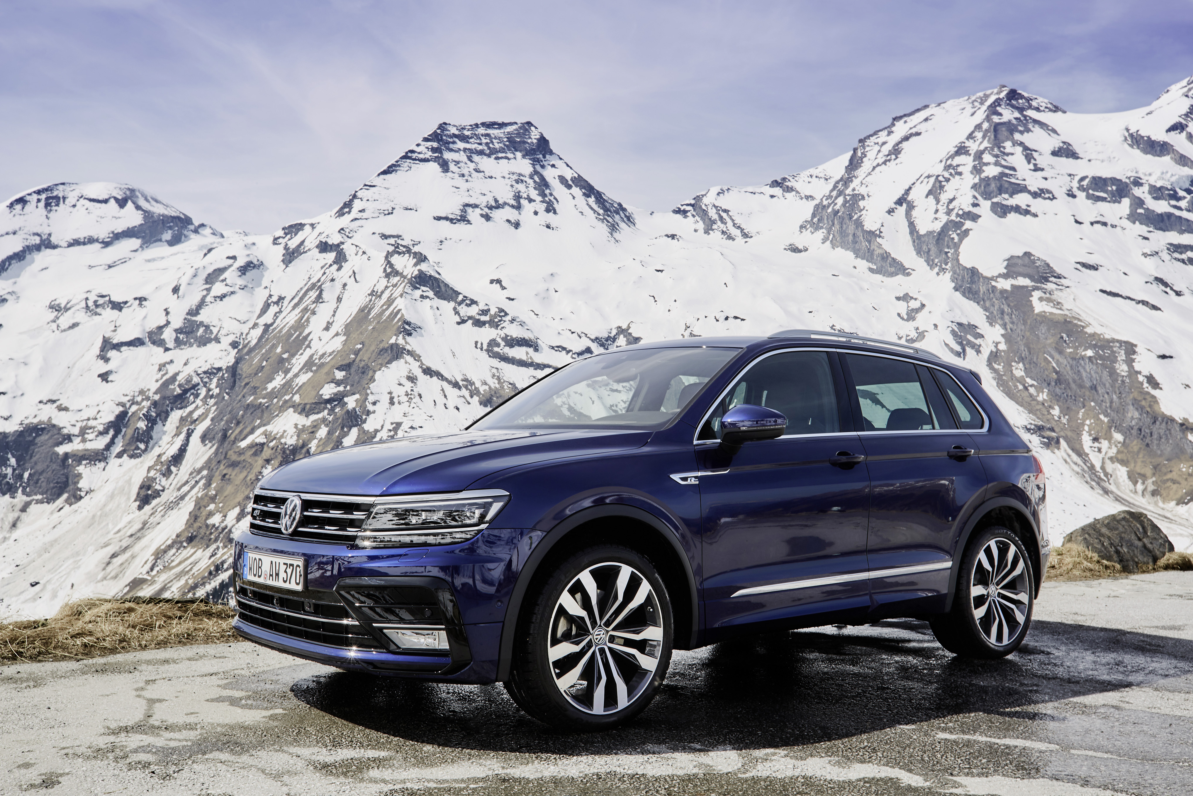 Blue Car Car Suv Vehicle Volkswagen Volkswagen Tiguan 4069x2713