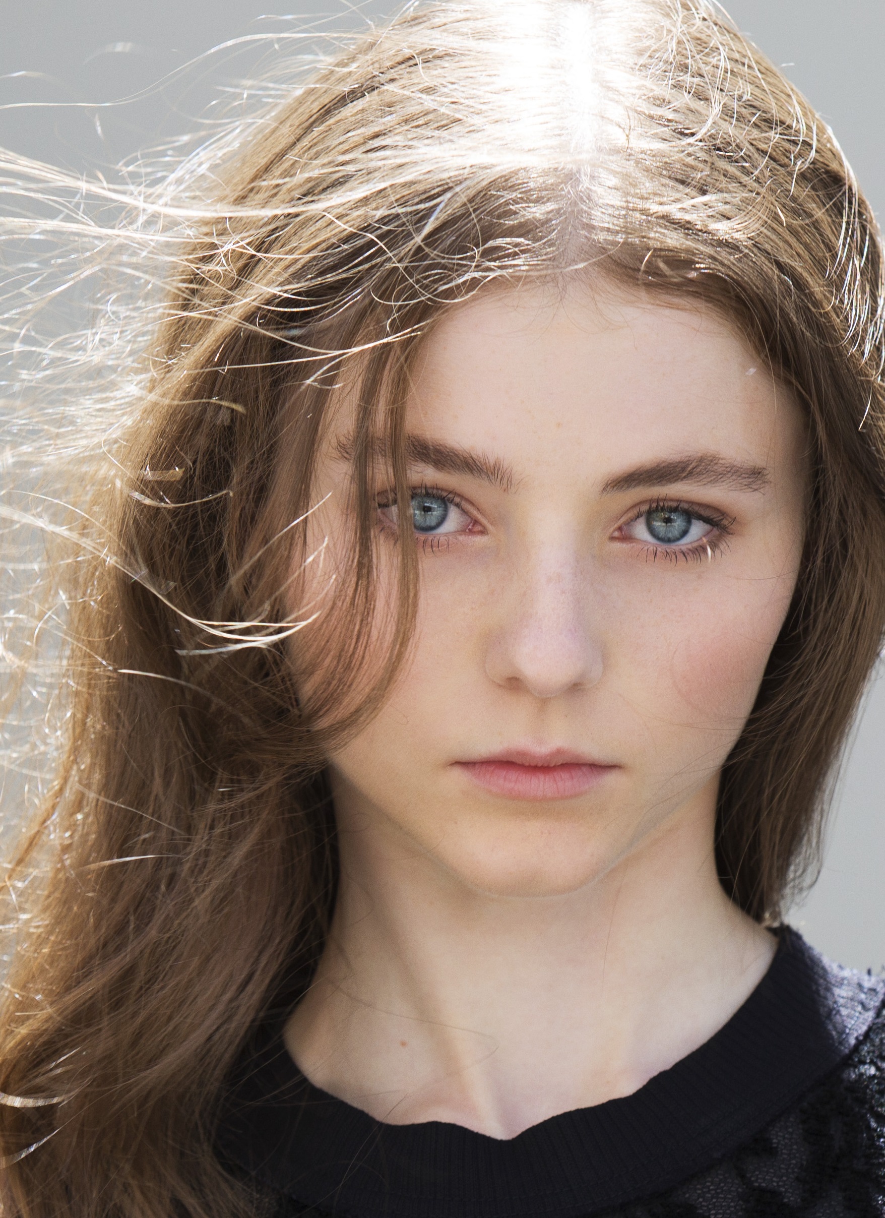 Thomasin McKenzie Actress Women New Zealand Face Sunlight Long Hair Gray Eyes Portrait Brunette 1756x2416
