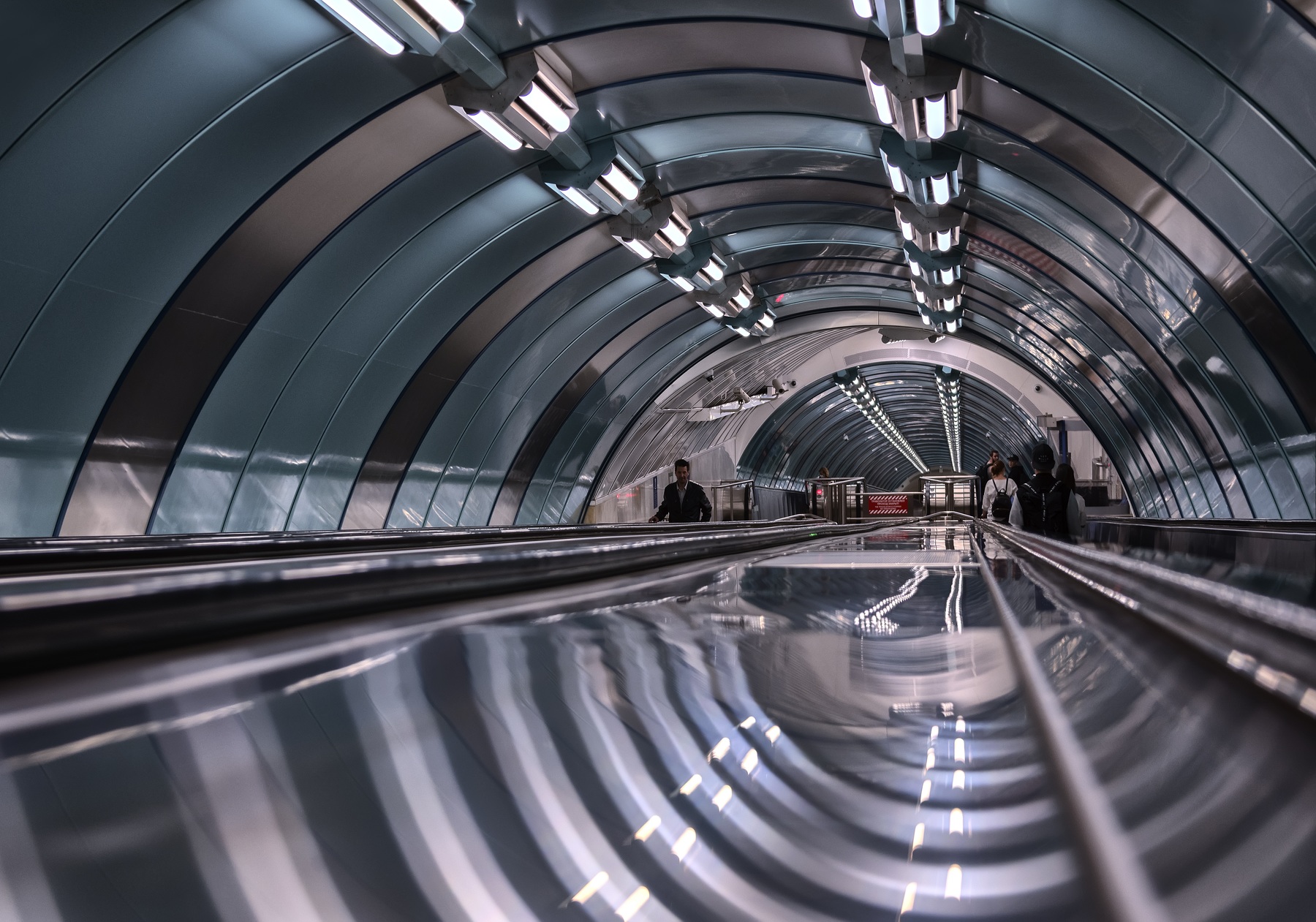 Architecture Building Arch Subway People Escalator Modern Reflection Neon 35PHOTO Underground 1800x1261