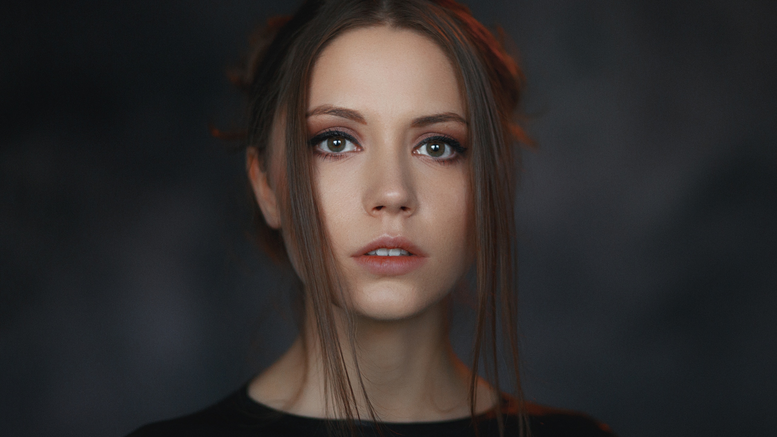 Alexey Kishechkin Women Ksenia Kokoreva Brunette Looking At Viewer Makeup Portrait Eyeshadow Simple  2560x1440