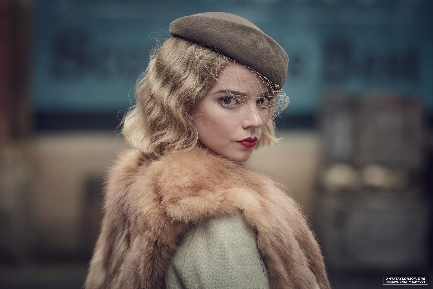 Anya Taylor Joy Women Actress Blonde Fur Lipstick Outdoors Peaky Blinders 1440x960