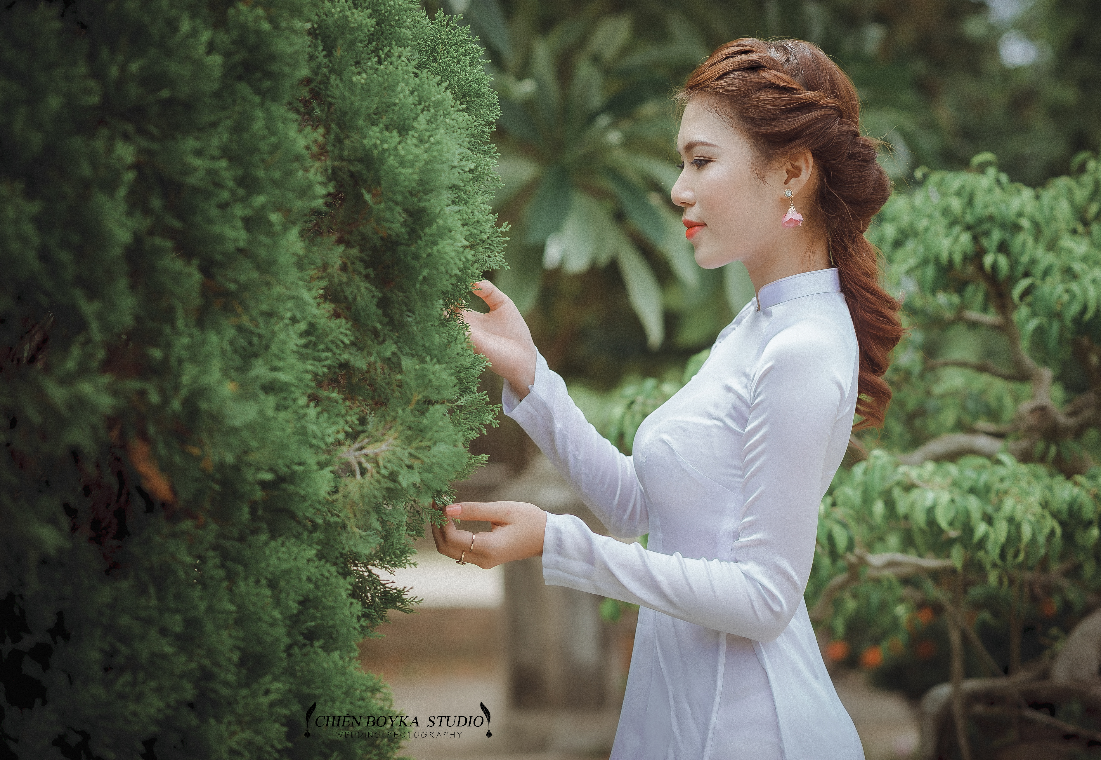 Women Ao Dai White Dress Vietnamese Depth Of Field Trees Asian Redhead 3769x2604