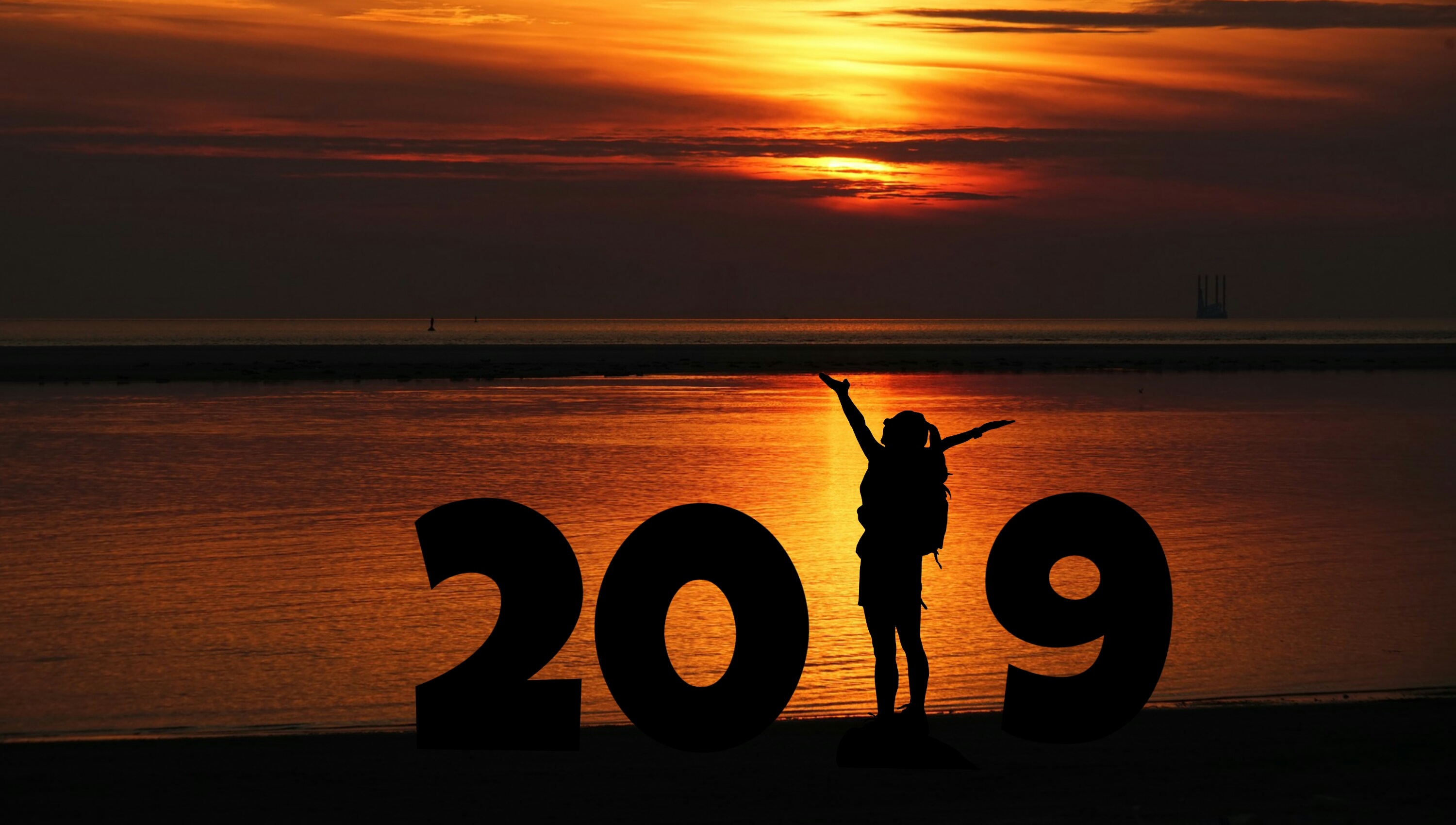 Girl New Year 2019 Sea Sunset Water Woman 3000x1700