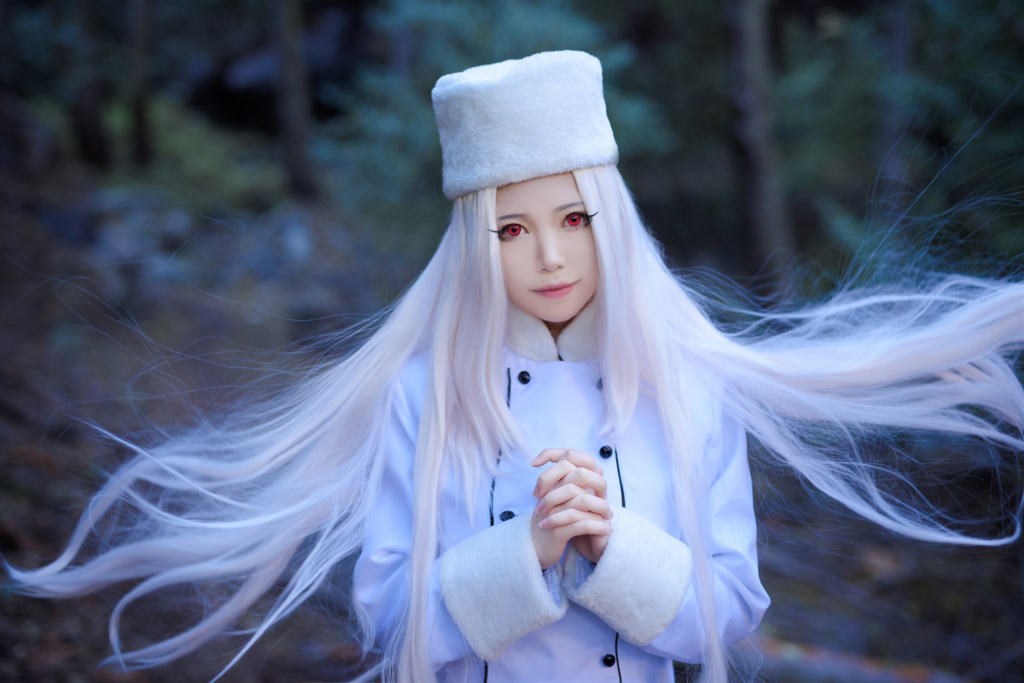Cosplay Fate Series Irisviel Von Einzbern White Hair White Clothing Women Outdoors Red Eyes Forest 2048x1367