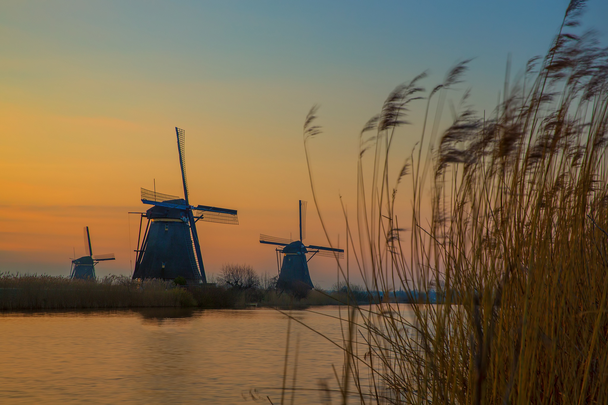 Netherlands Windmill 2048x1365