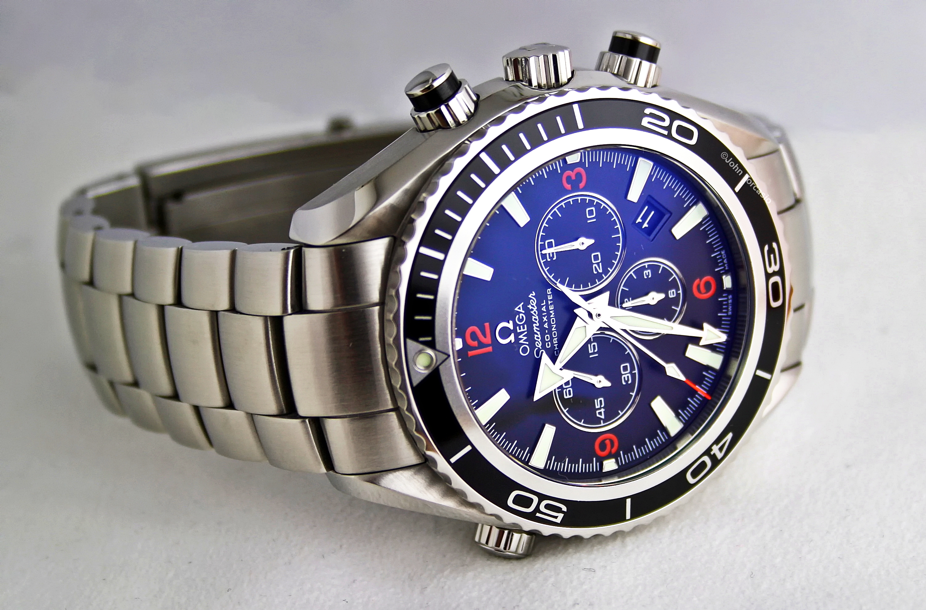 Luxury Omega Sa Watch Wrist Watch 3002x1979