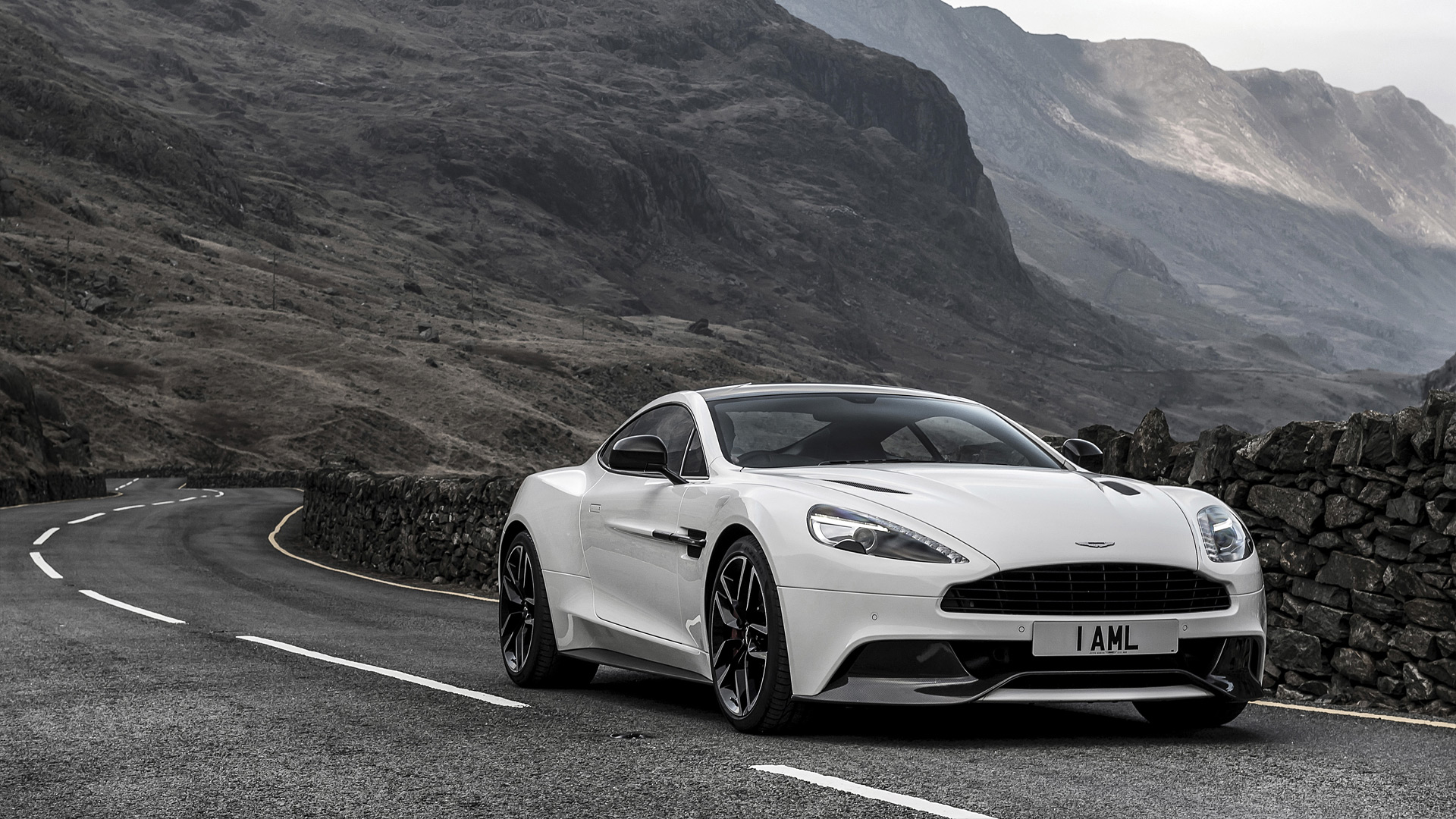 Aston Martin Aston Martin Vanquish Car White Car 1920x1080