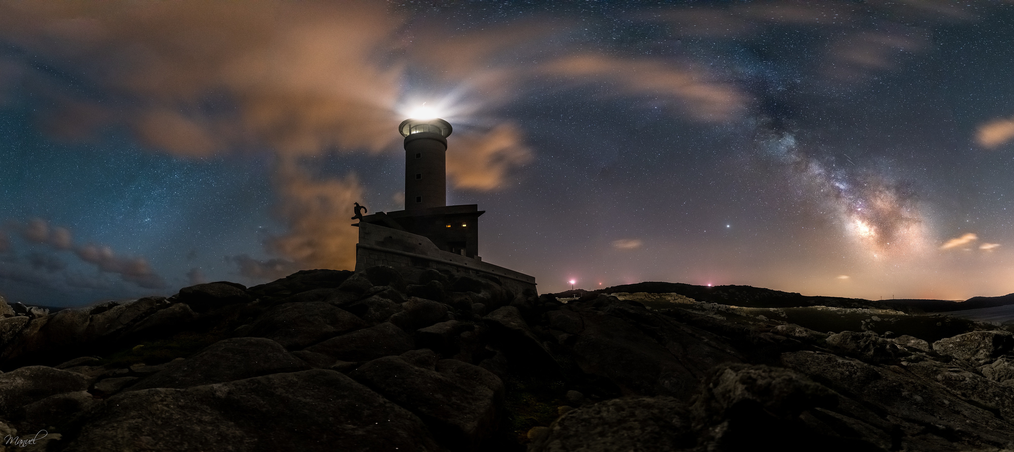 Lighthouse Night Starry Sky 4000x1784