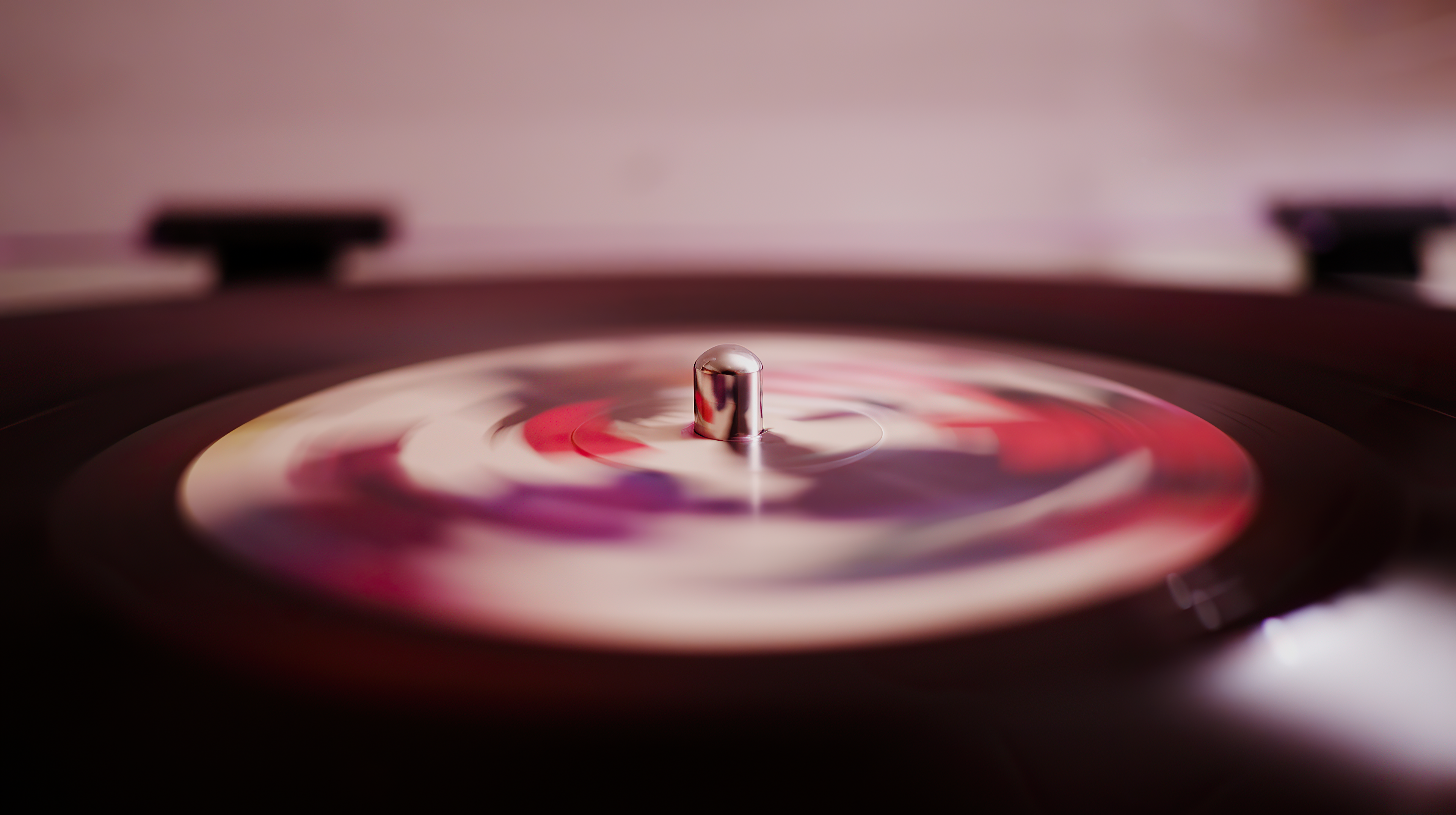 Phonographs Vinyl Gramophone Motion Blur 3840x2149