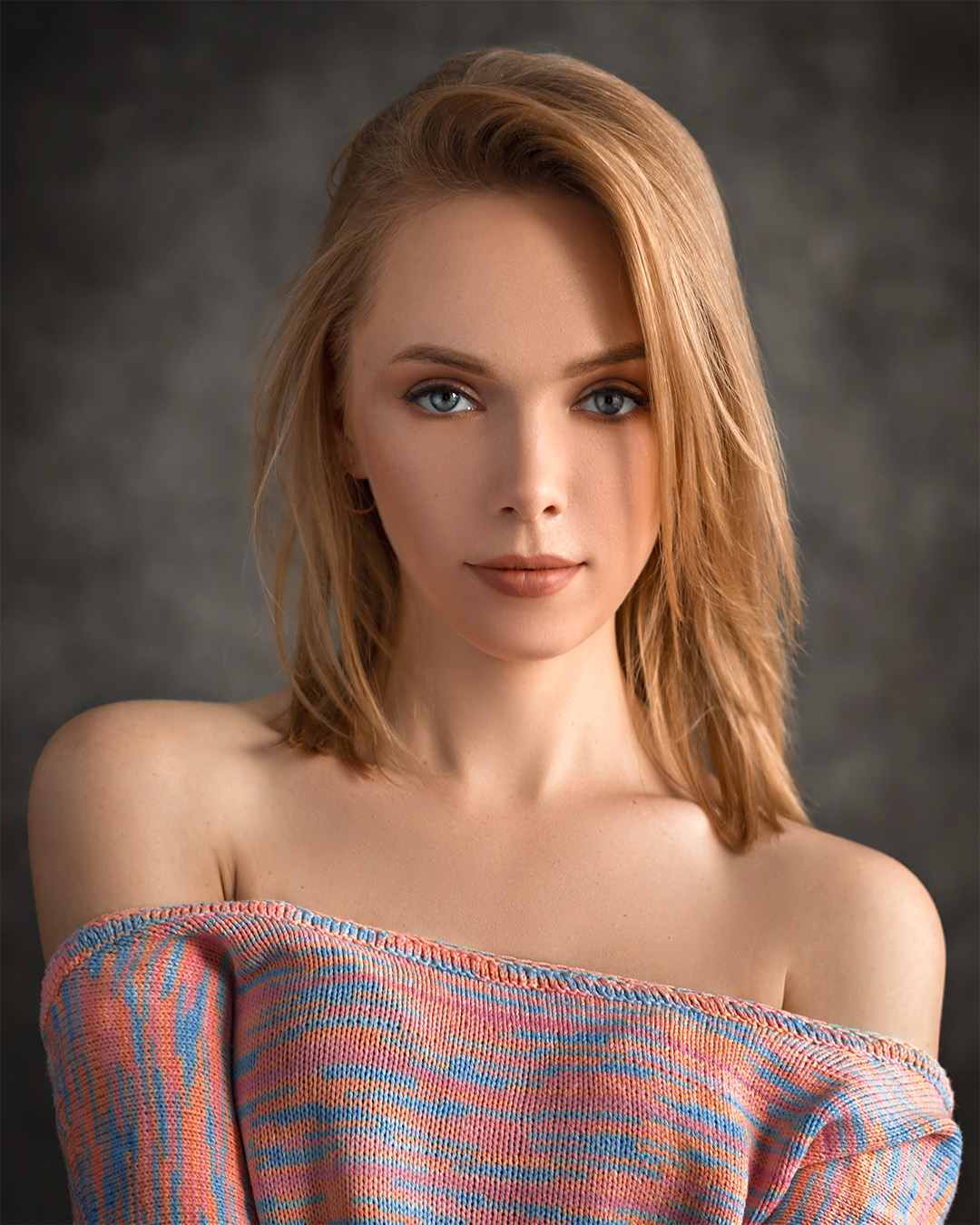 Evgeny Sibiraev Women Model Gray Eyes 1080x1350