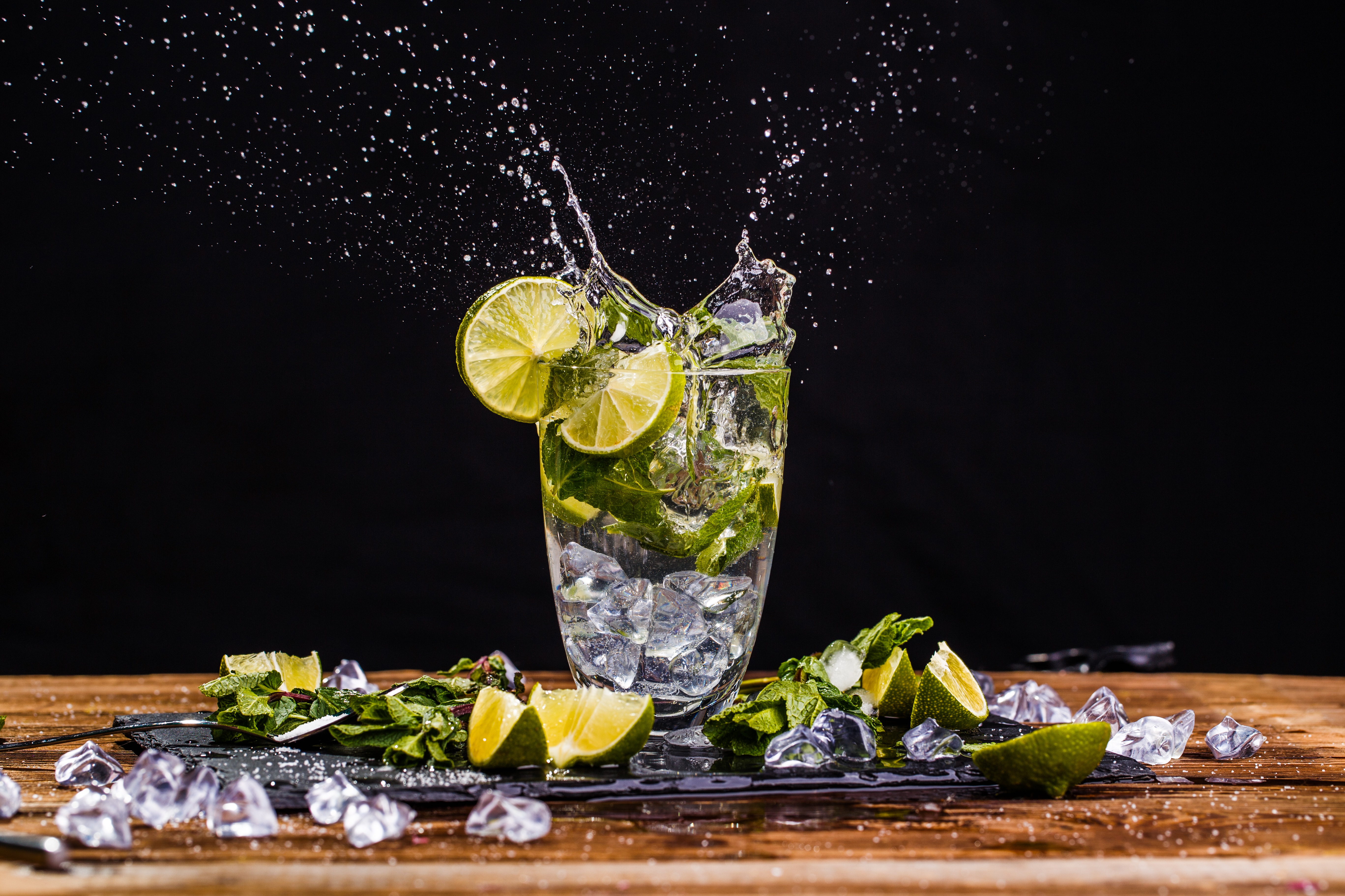 Drink Glass Lime 5472x3648