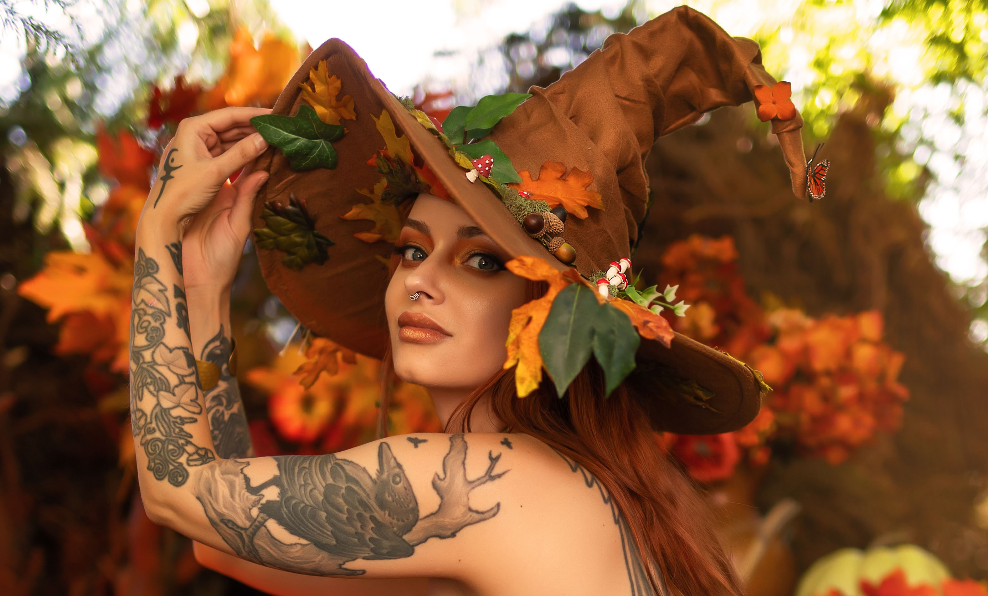 Witch Hat Halloween Makeup Nose Ring Redhead Tattoo 3156x1904