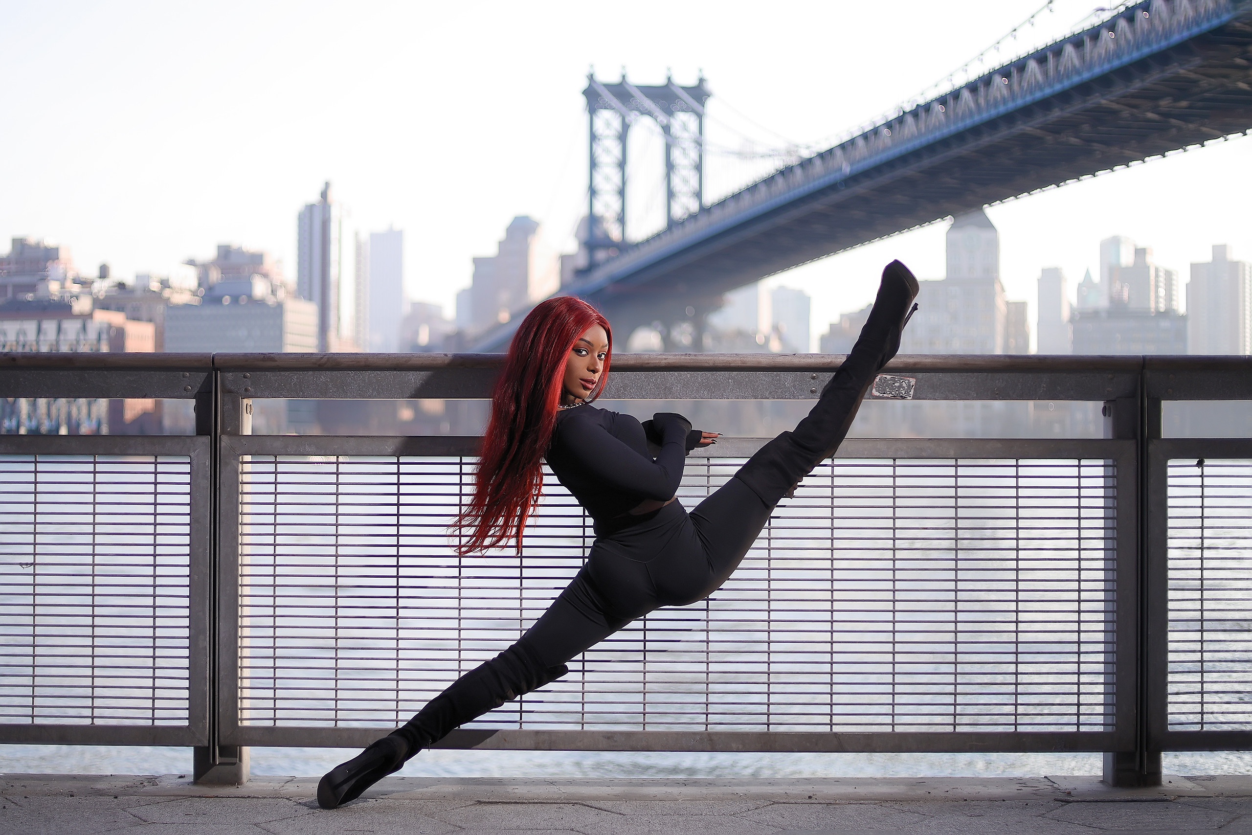 Women Redhead Dyed Hair Legs Urban Flexible Looking At Viewer Bridge City Long Hair Black Women Mode 2560x1707