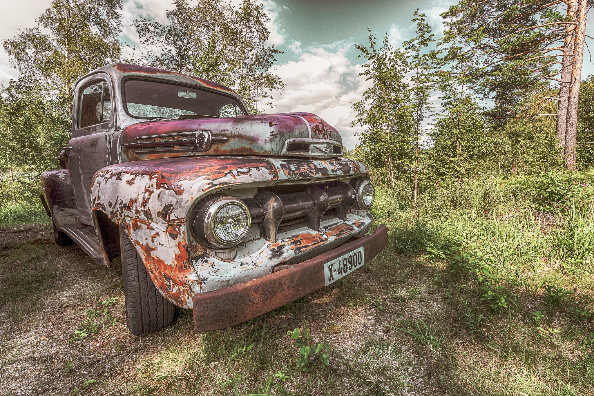 Old Rust Car Vehicle Wreck Outdoors Numbers 2048x1367