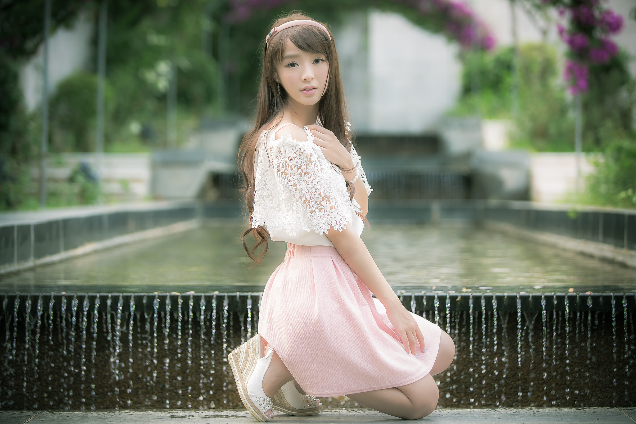 Asian Chinese Fountain Girl Jancy Wong Model Summer 2048x1365