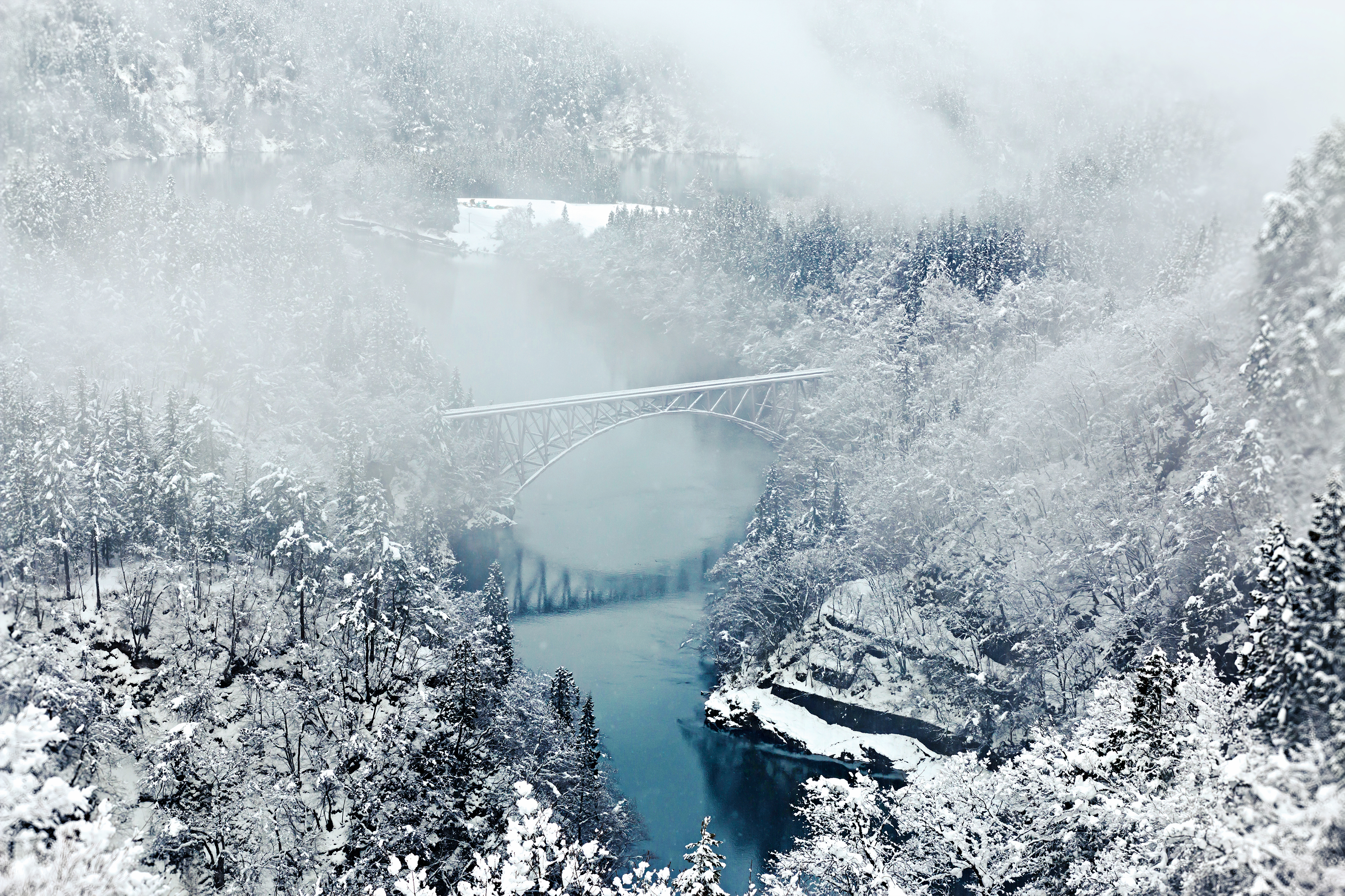 Snow River Bridge Japan Valley Mist 3502x2334