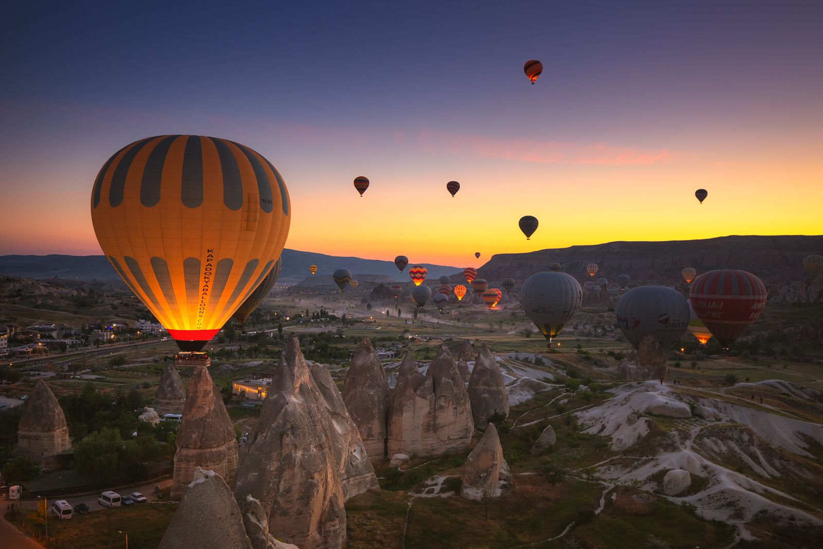 Landscape Nature Hot Air Balloons Cappadocia Turkey Sky Rocks Sunset 1600x1067