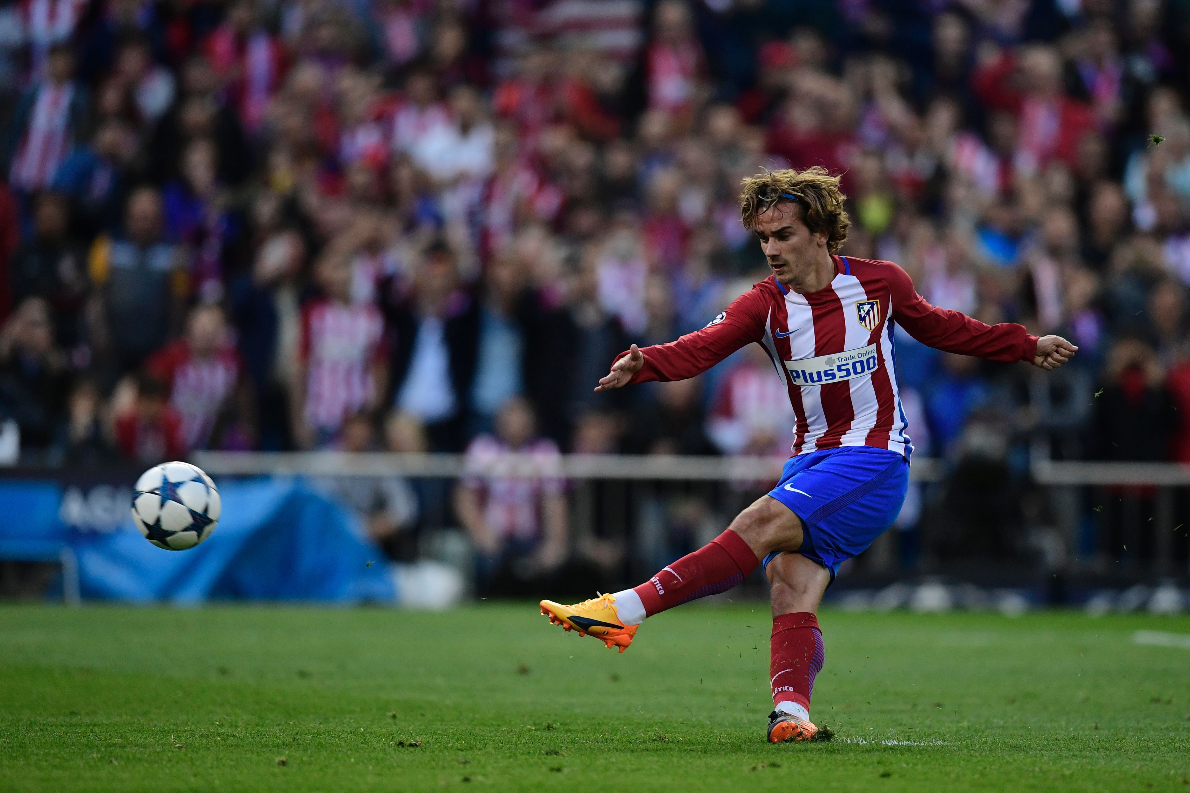 Antoine Griezmann Atletico Madrid French Soccer 4582x3055