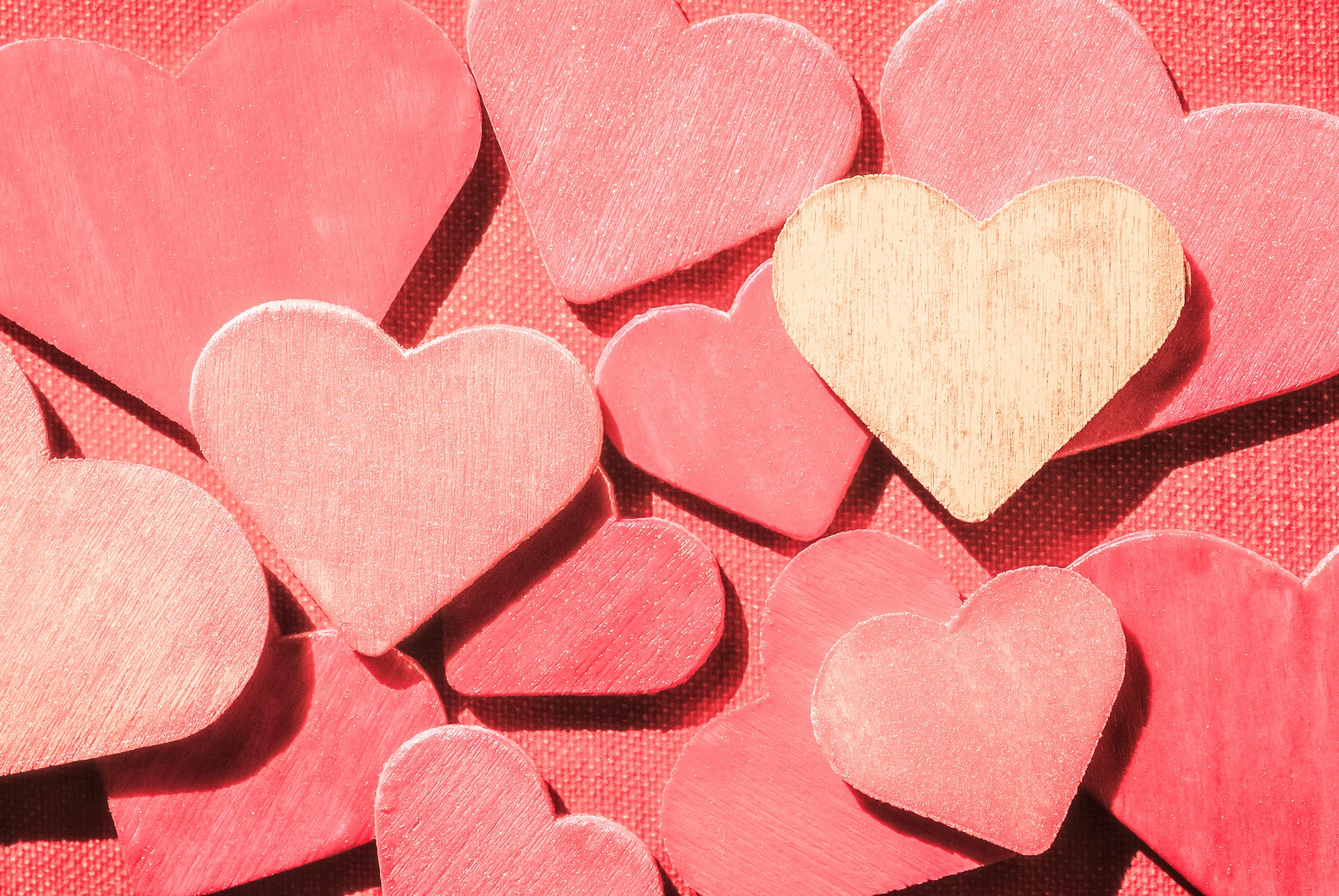 Heart Shaped Love Pink 2048x1371