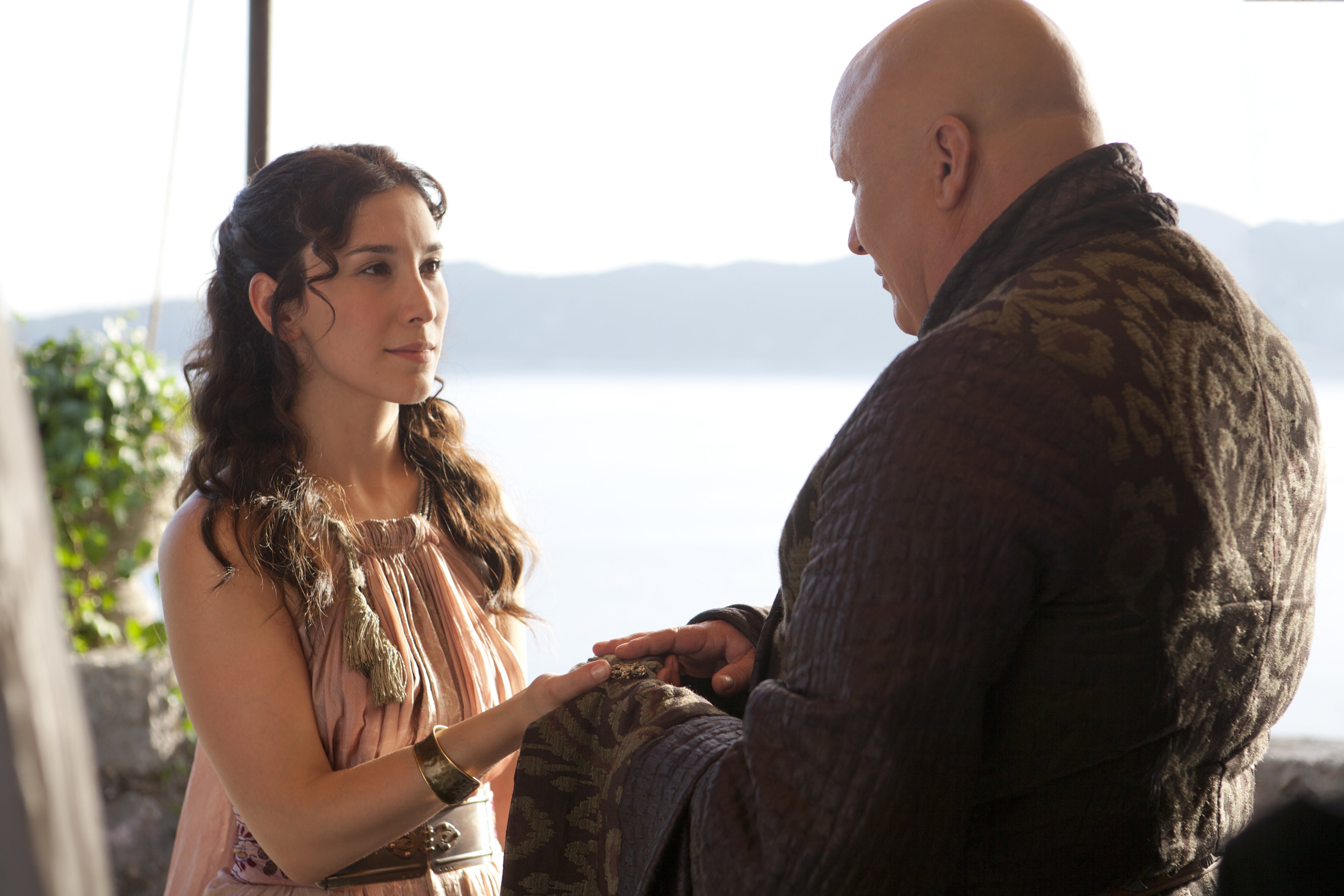 Conleth Hill Lord Varys Shae Game Of Thrones 4992x3328