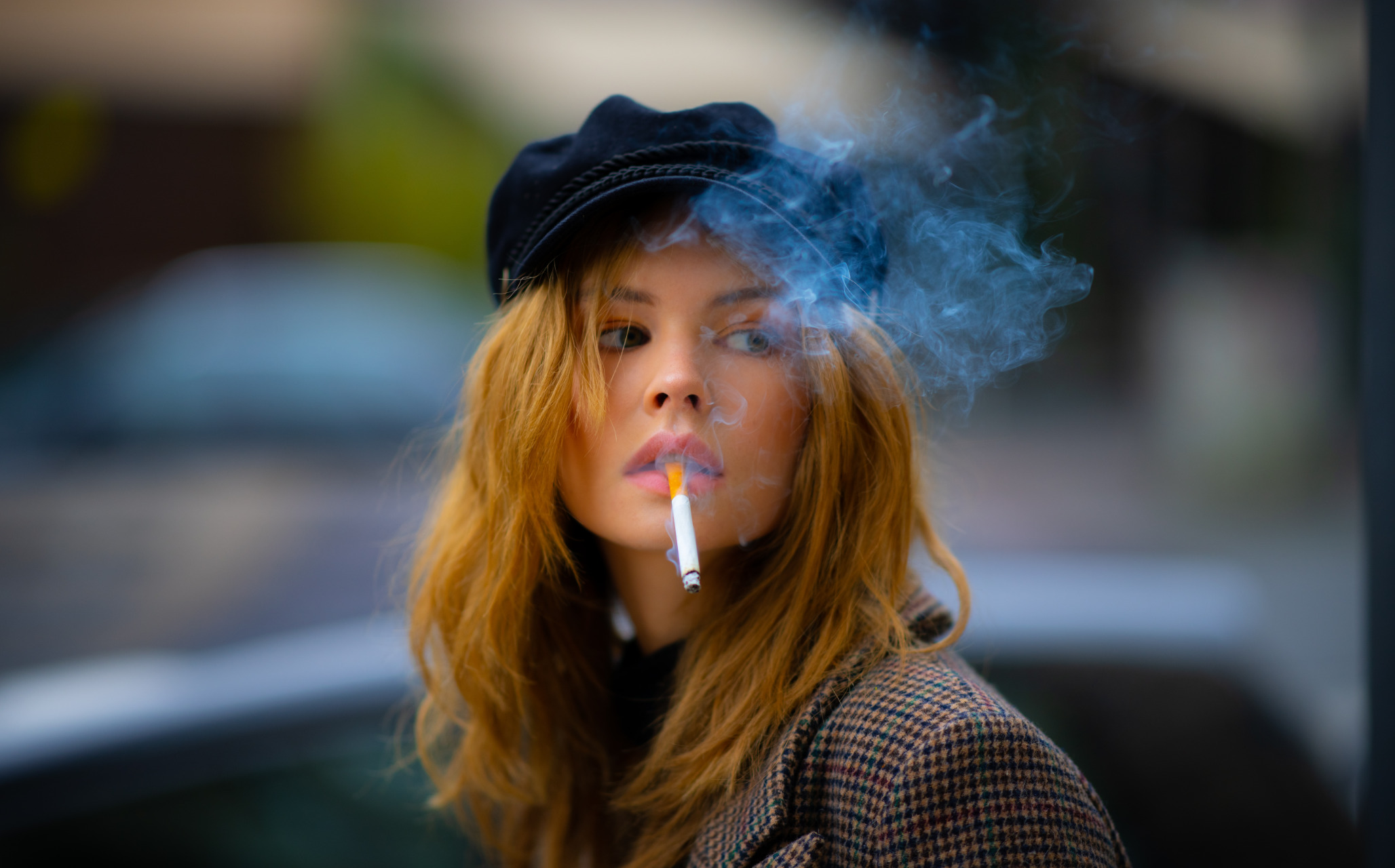 Model Looking Away Women Cigarettes Smoking Depth Of Field Photography Black Cap Blonde Looking At T 2056x1280