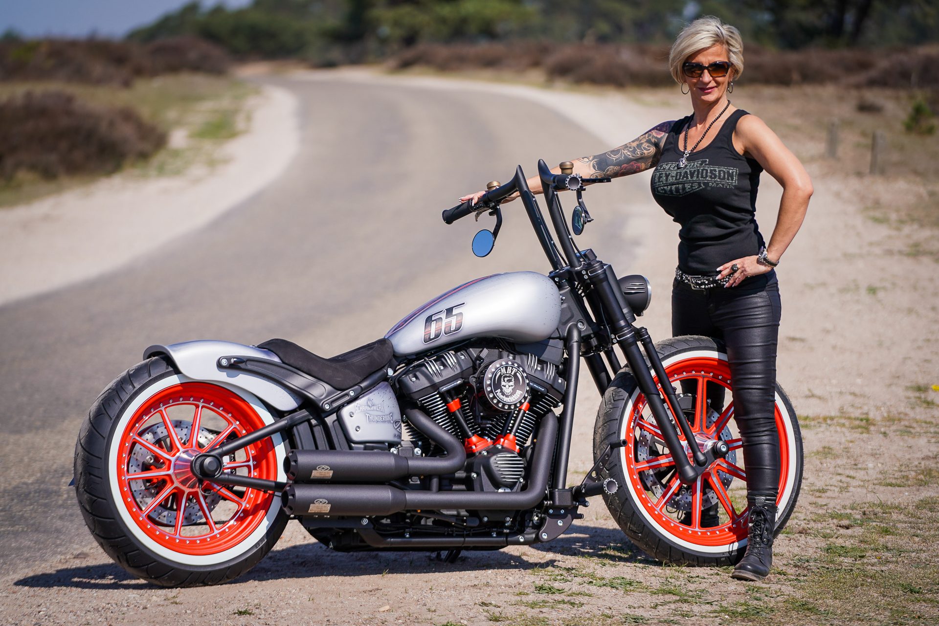 Biker Custom Motorcycle Harley Davidson Thunderbike Customs Woman 1920x1280