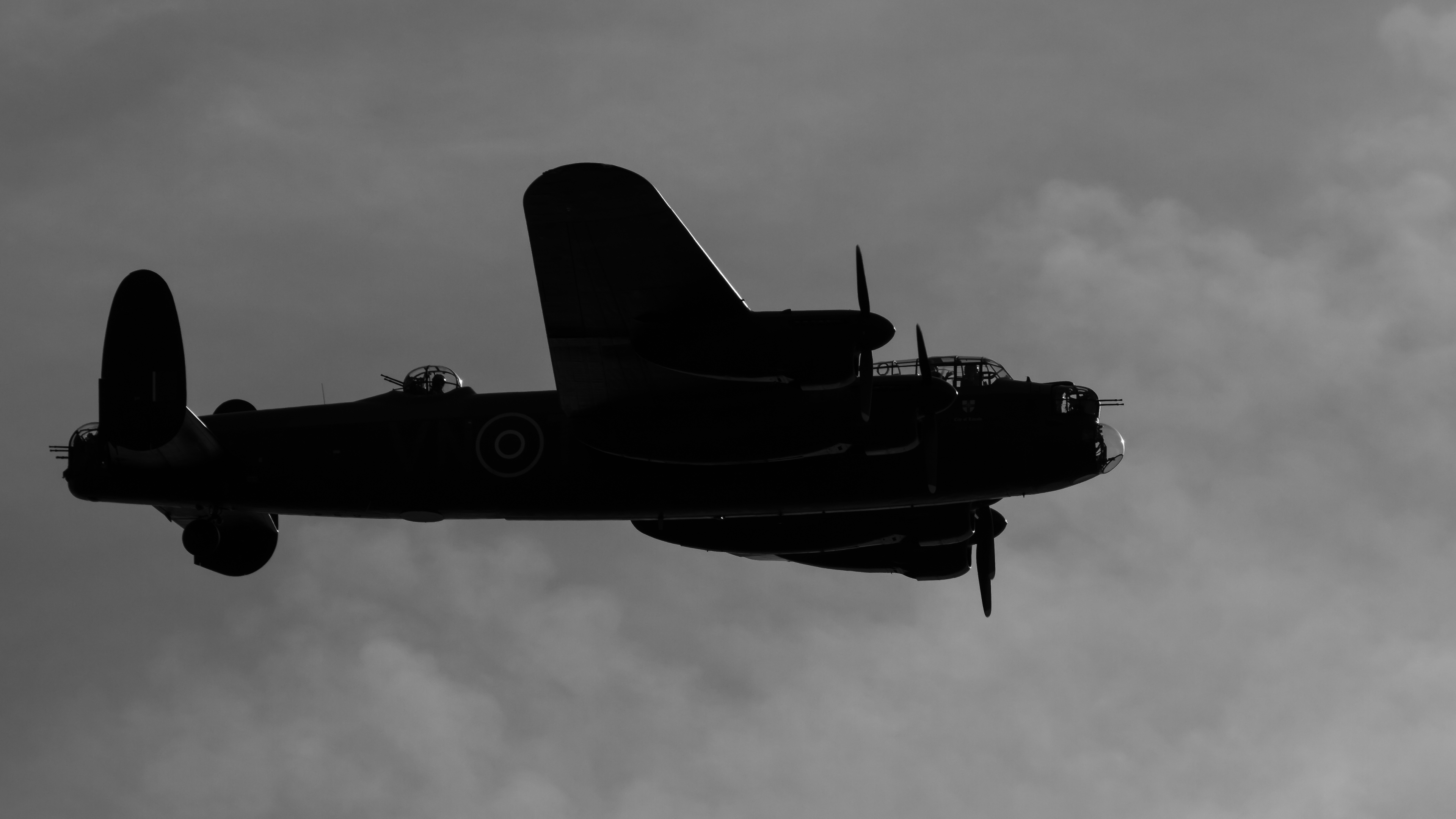 Avro Lancaster Aircraft Military Aircraft Bomber World War Ii Monochrome Royal Air Force History 3840x2160