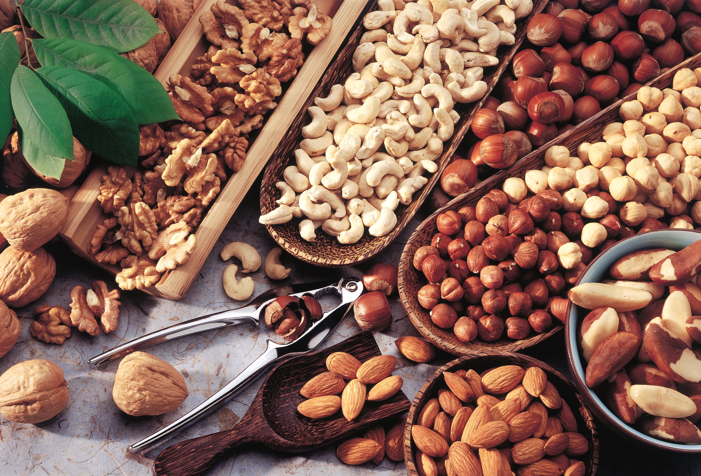 Almond Hazelnut Nut Still Life Walnut 2400x1630